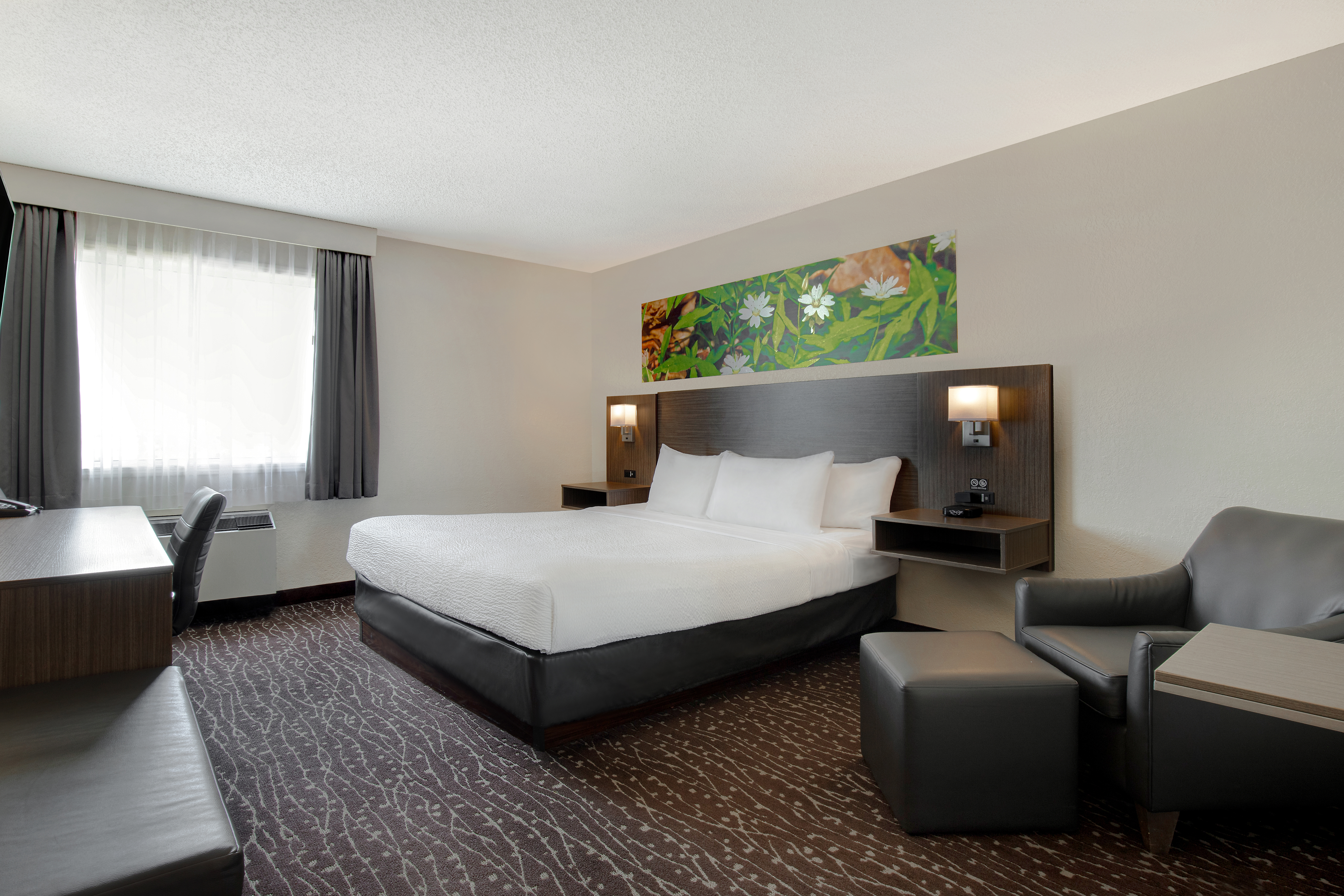 Guest room at the Days Inn & Conference Centre by Wyndham Prince Albert in Prince Albert, Saskatchewan