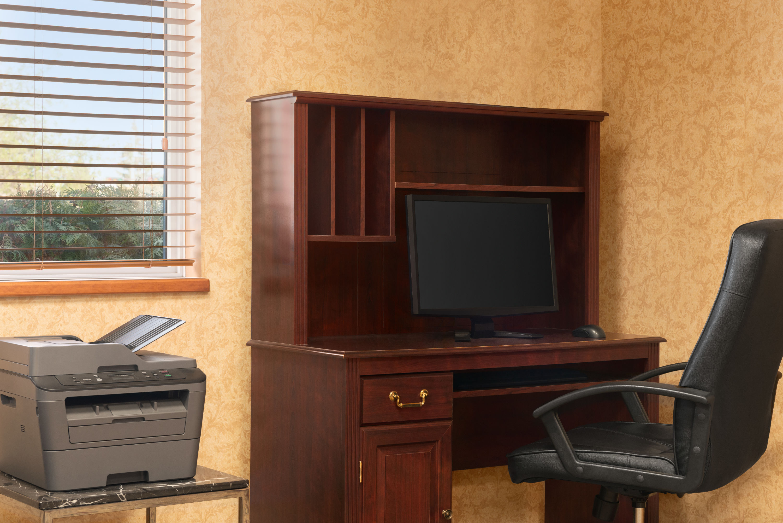 Days Inn by Wyndham Swift Current business center in Swift Current, Saskatchewan