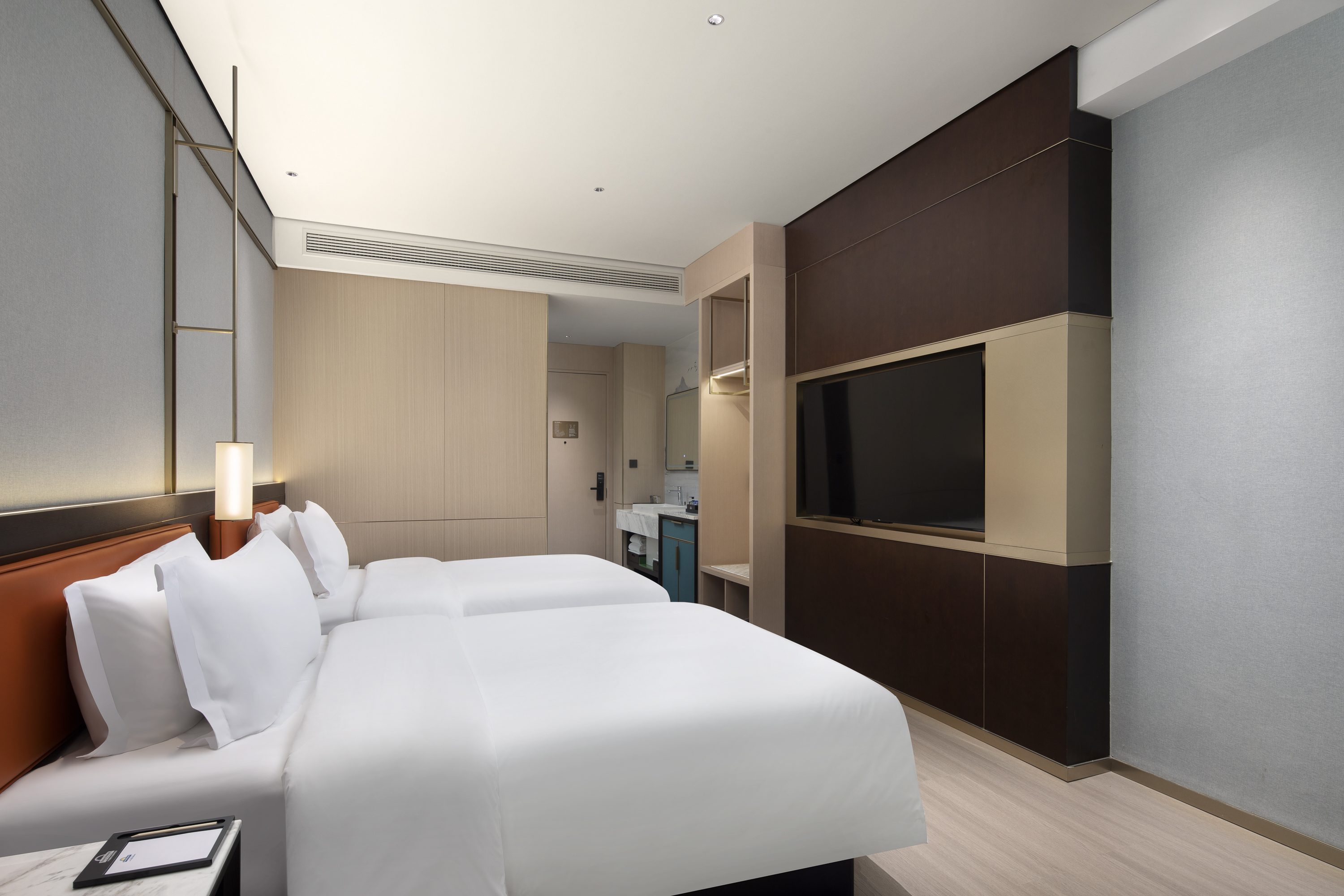 Guest room at the Days Hotel by Wyndham Changsha Kaifu in Changsha, Other than US/Canada