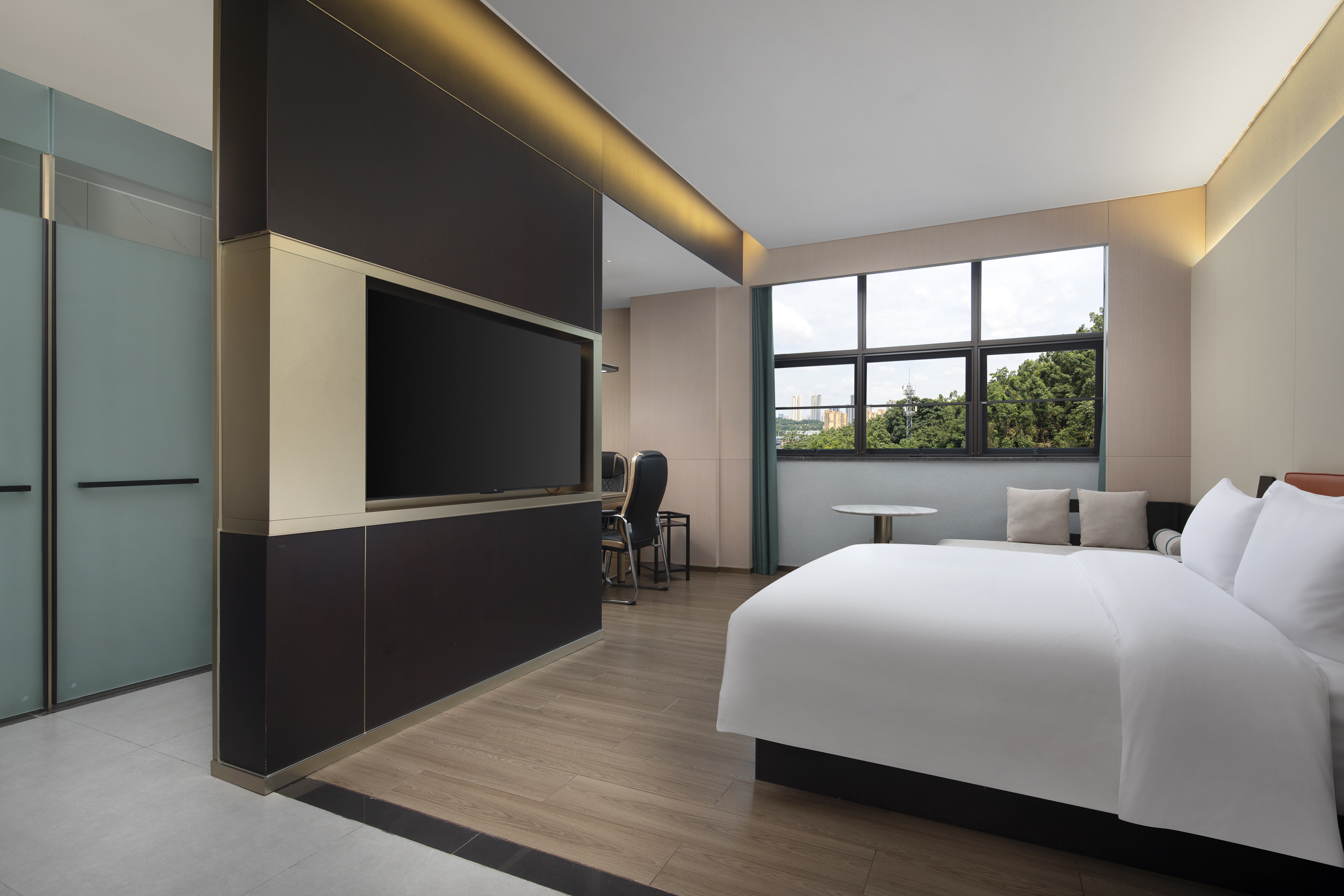 Guest room at the Days Hotel by Wyndham Changsha Kaifu in Changsha, Other than US/Canada