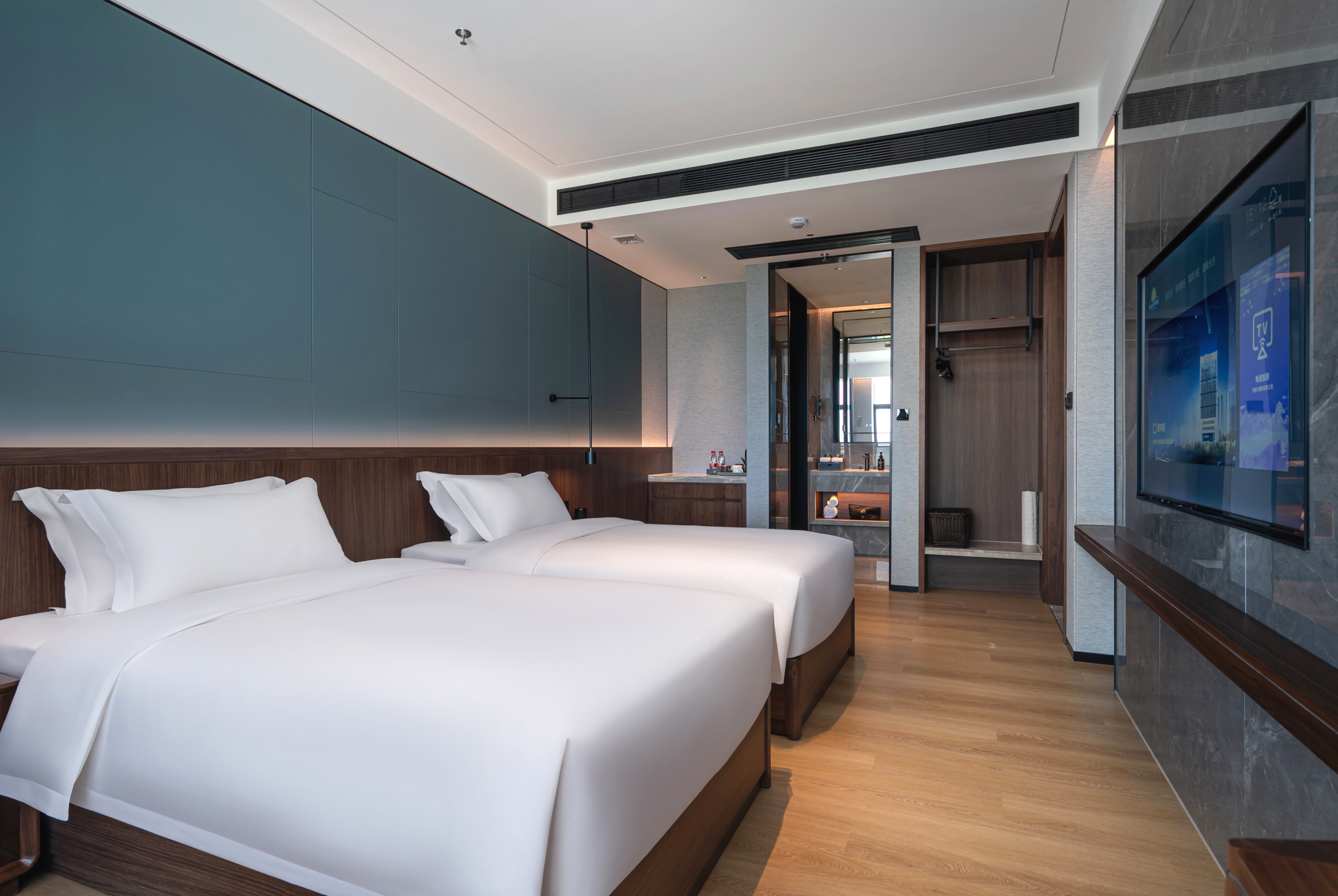 Guest room at the Days Hotel by Wyndham Changsha East in Changsha, Other than US/Canada