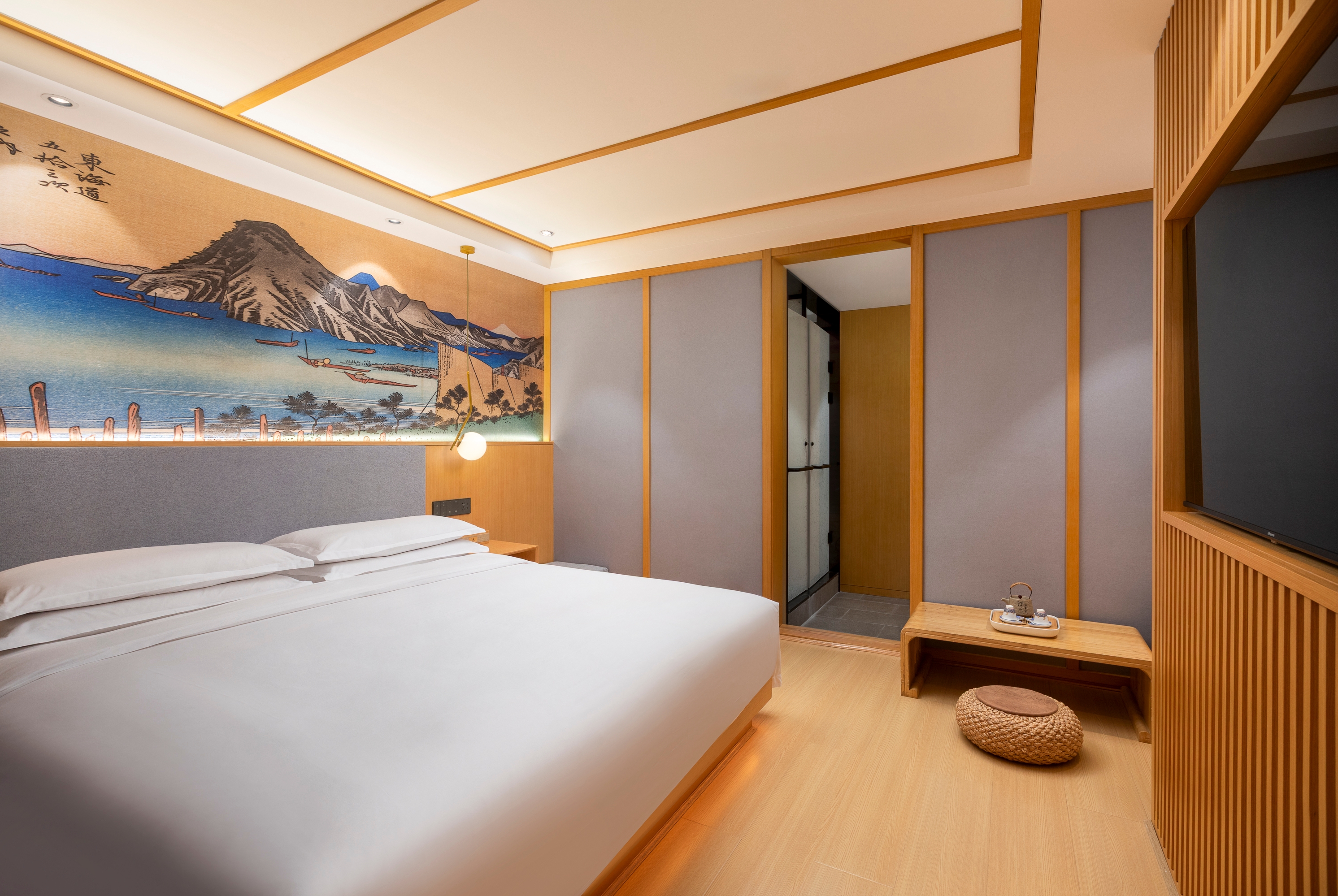 Guest room at the Days Inn by Wyndham Changsha Kaifu in Changsha, Other than US/Canada
