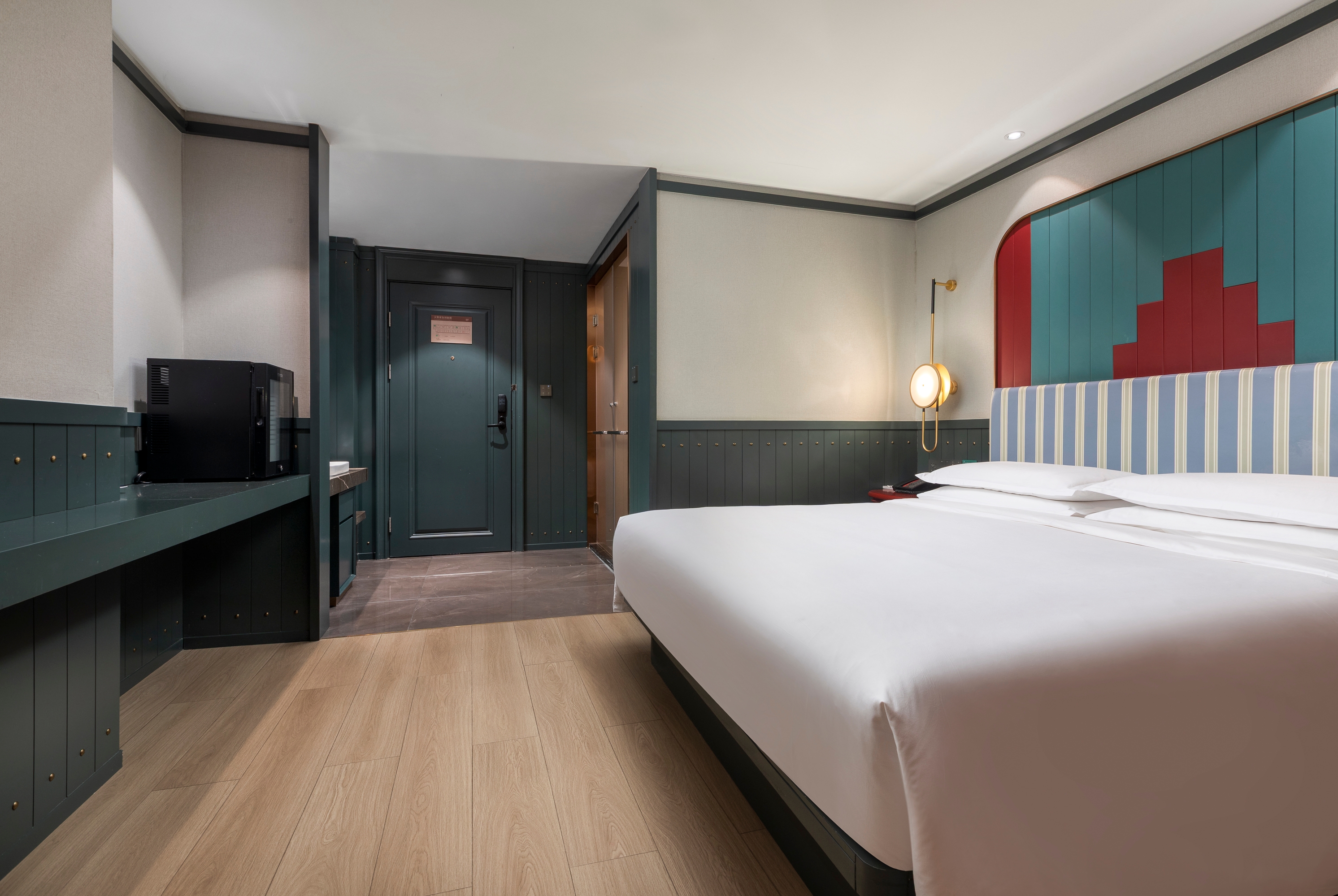 Guest room at the Days Inn by Wyndham Changsha Kaifu in Changsha, Other than US/Canada