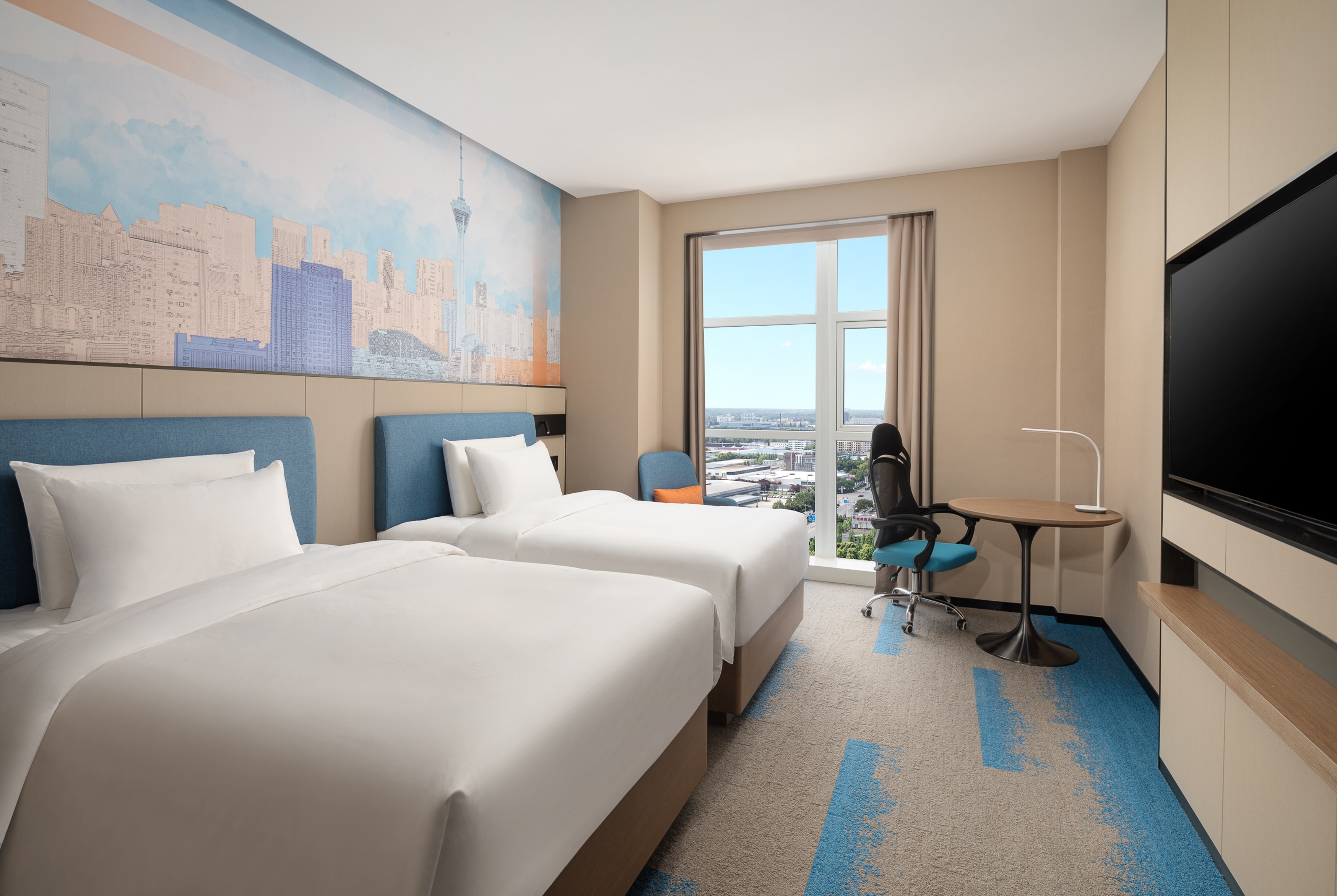 Guest room at the Days Hotel by Wyndham Chengdu Wenjiang in Chengdu, Other than US/Canada