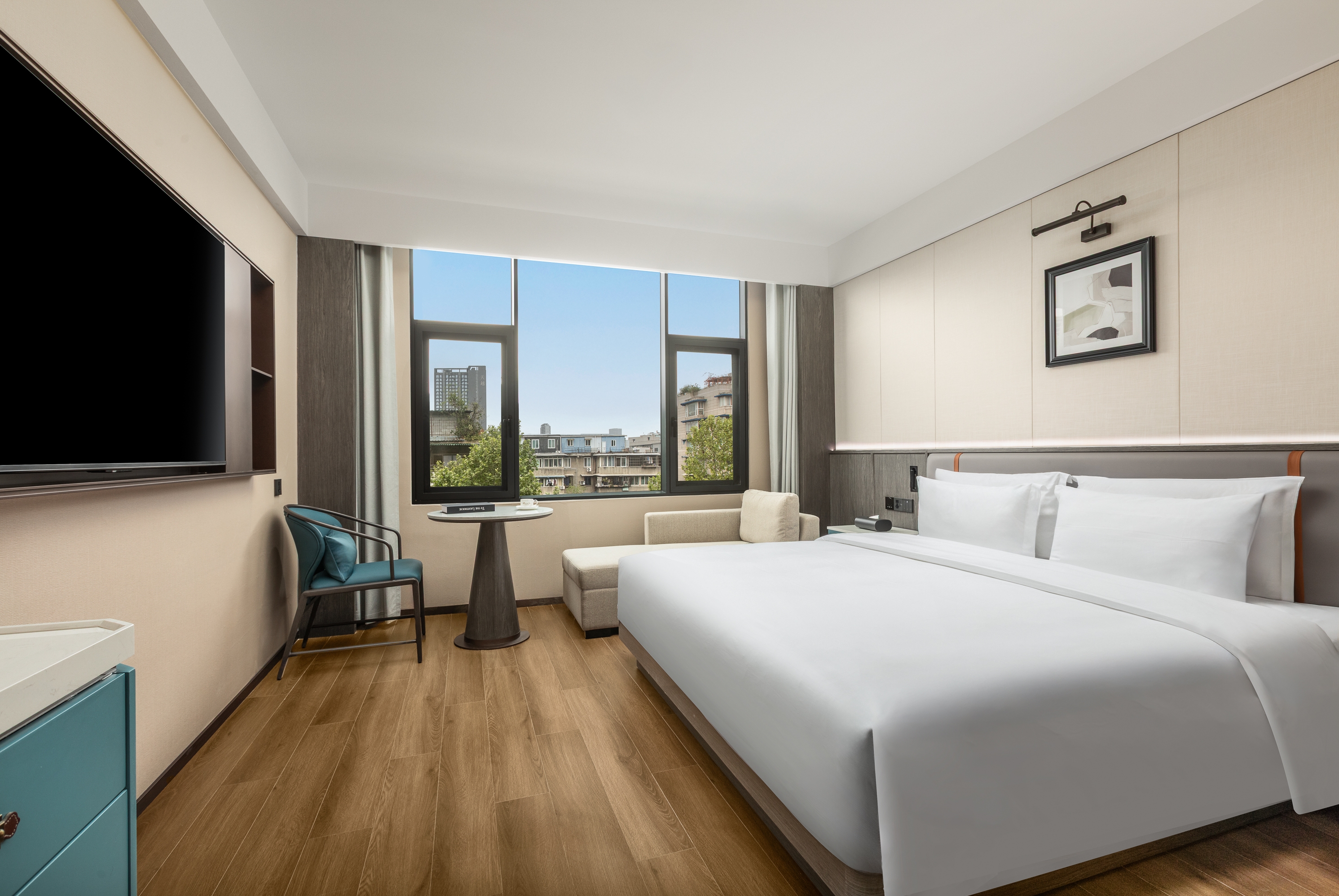 Guest room at the Days Inn by Wyndham Chengdu Qingyang in Chengdu, Other than US/Canada