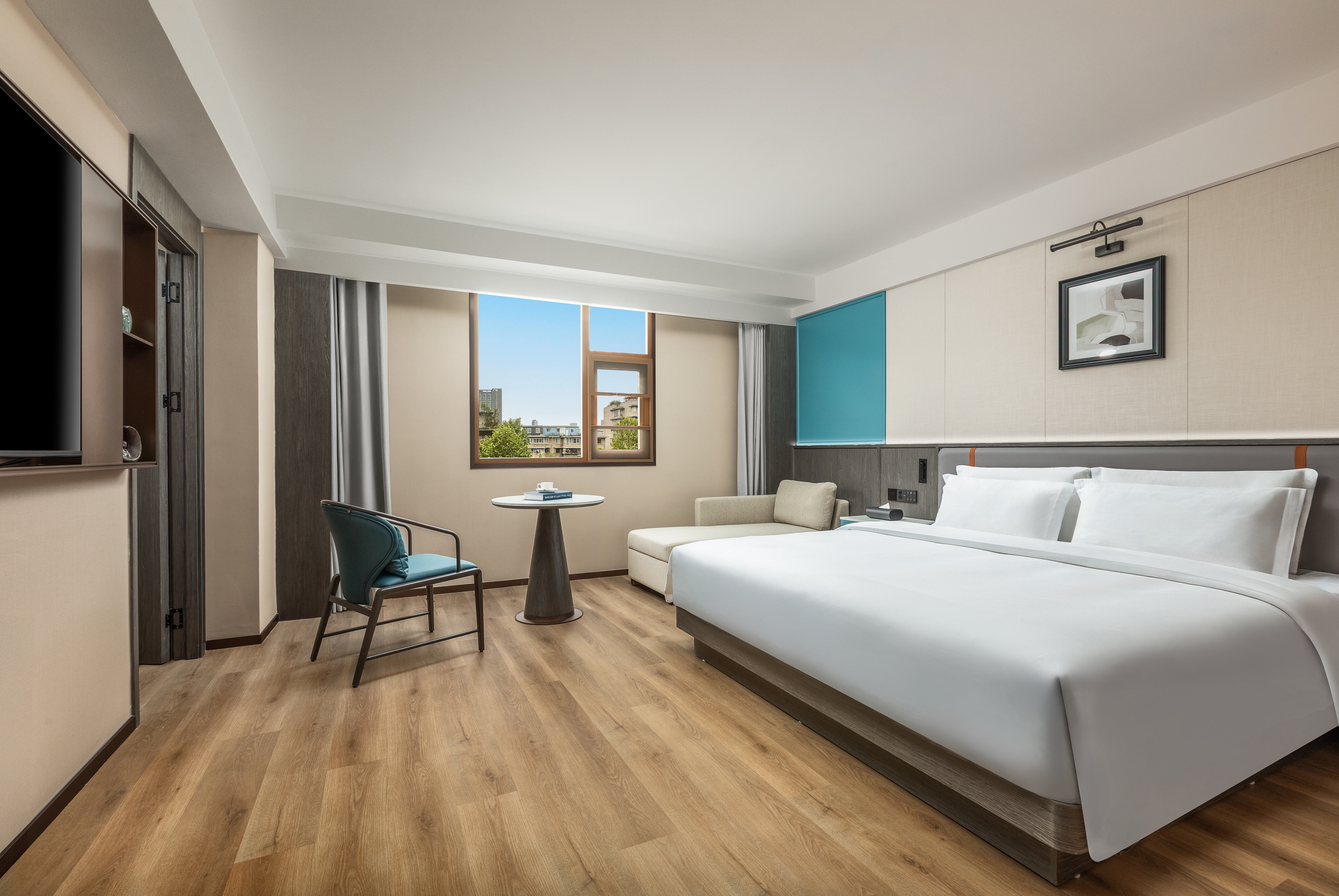 Guest room at the Days Inn by Wyndham Chengdu Qingyang in Chengdu, Other than US/Canada