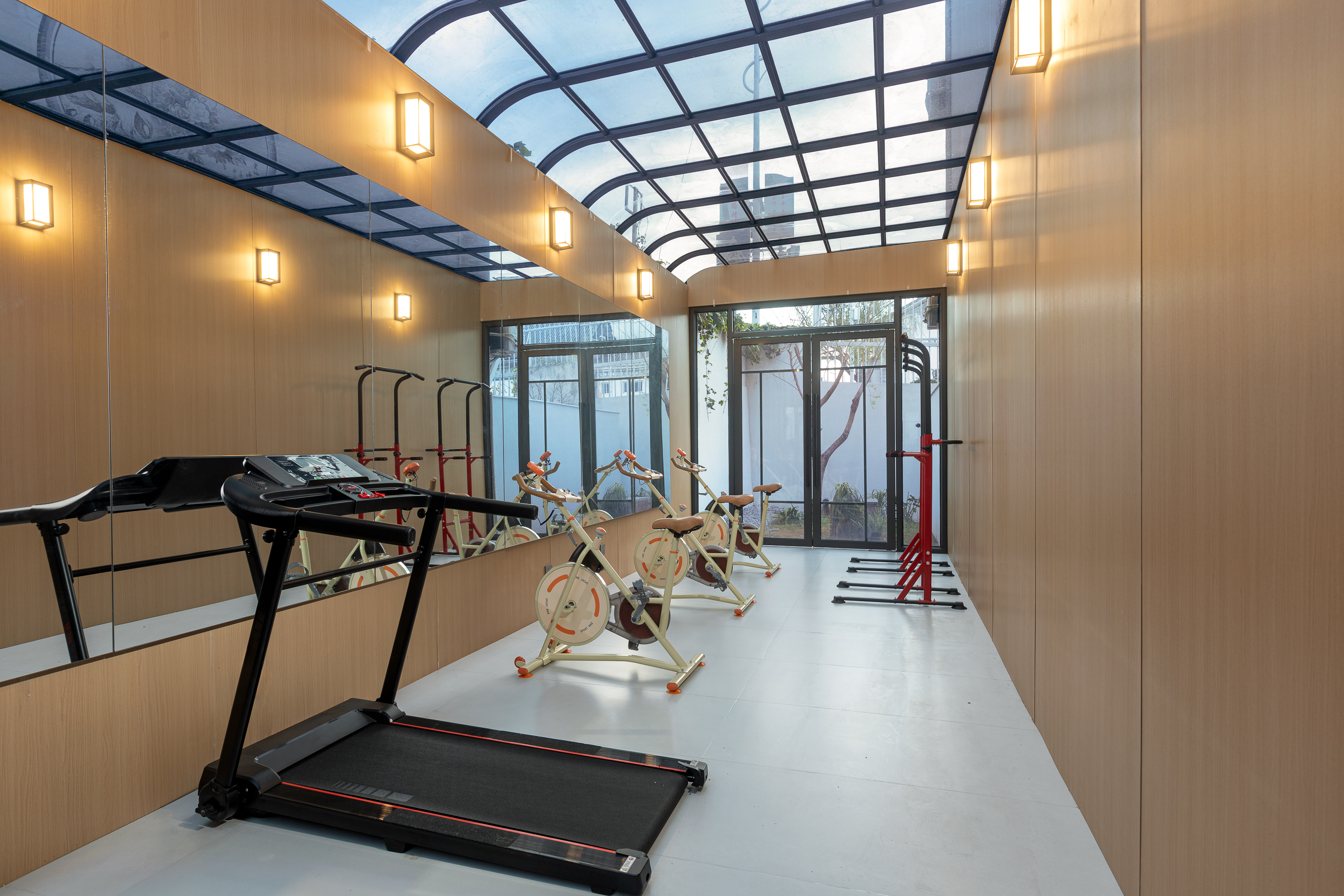 Fitness room at Days Inn by Wyndham Dali Ancient City in Dali, Other than US/Canada