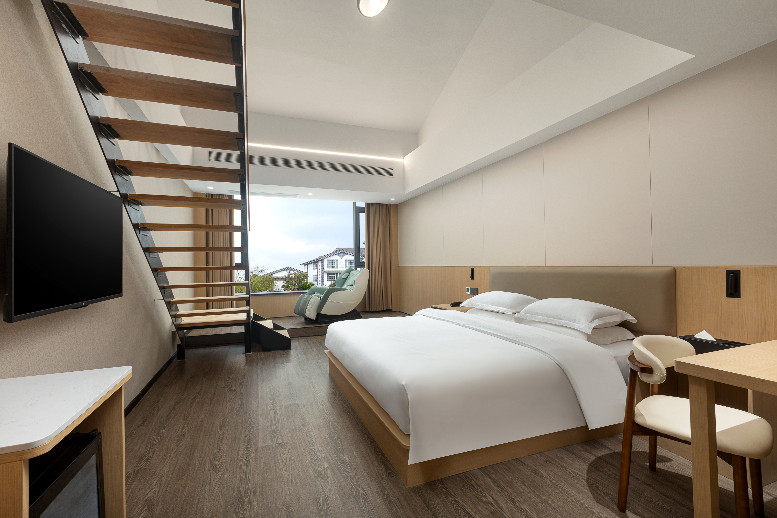 Guest room at the Days Inn by Wyndham Dali Ancient City in Dali, Other than US/Canada