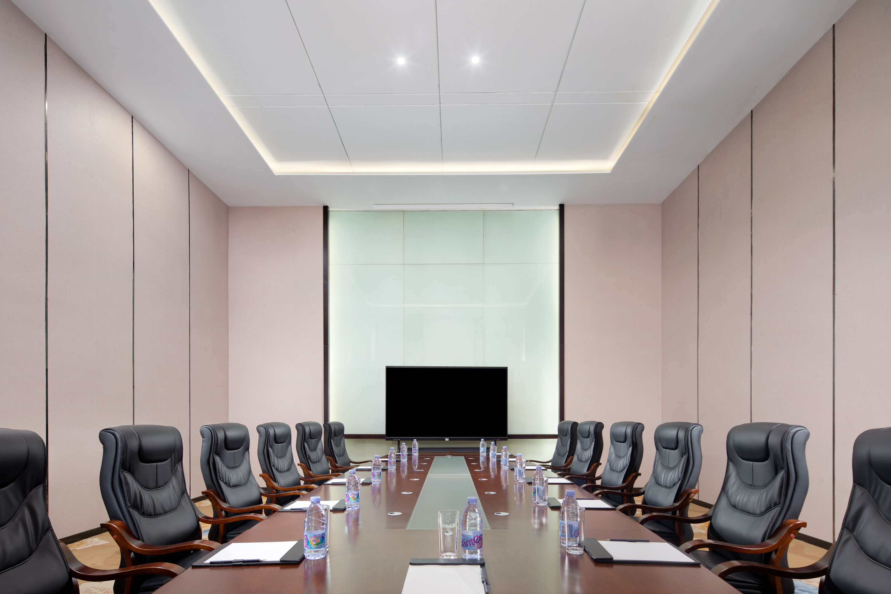 Meeting room at Days Hotel by Wyndham Fangchenggang Bailang Beach in Fangchenggang, Other than US/Canada