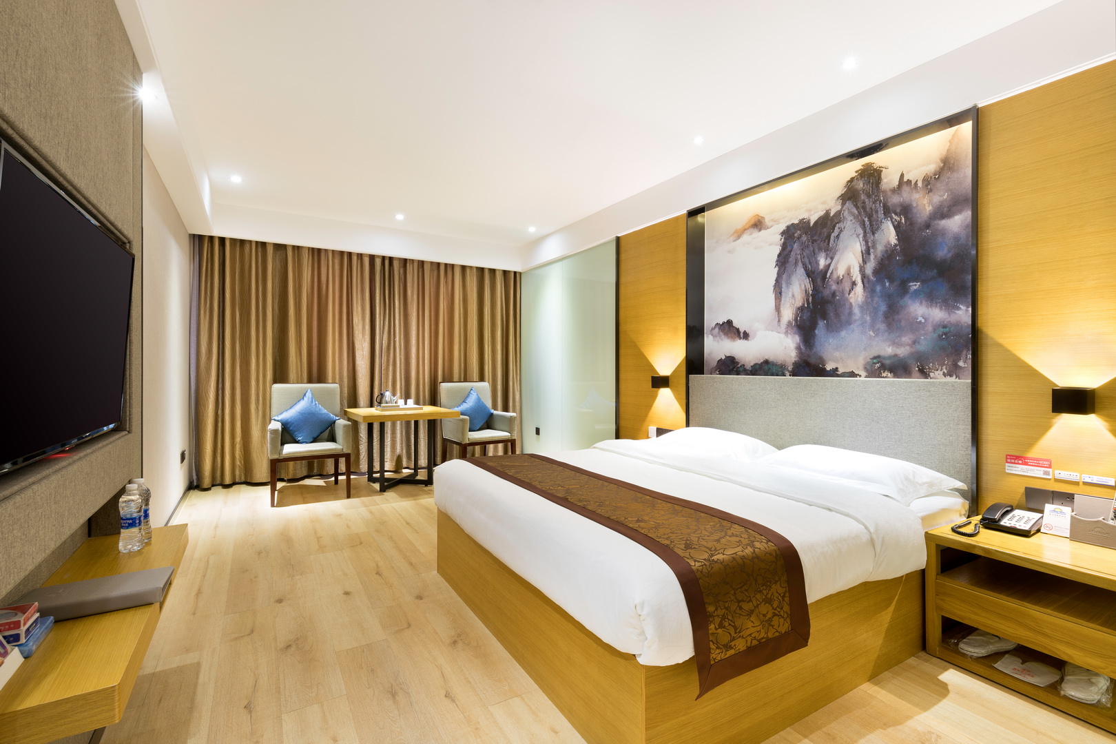Guest room at the Days Hotel By Wyndham Changle Jinfeng Xinfuyuan in Fuzhou, Other than US/Canada