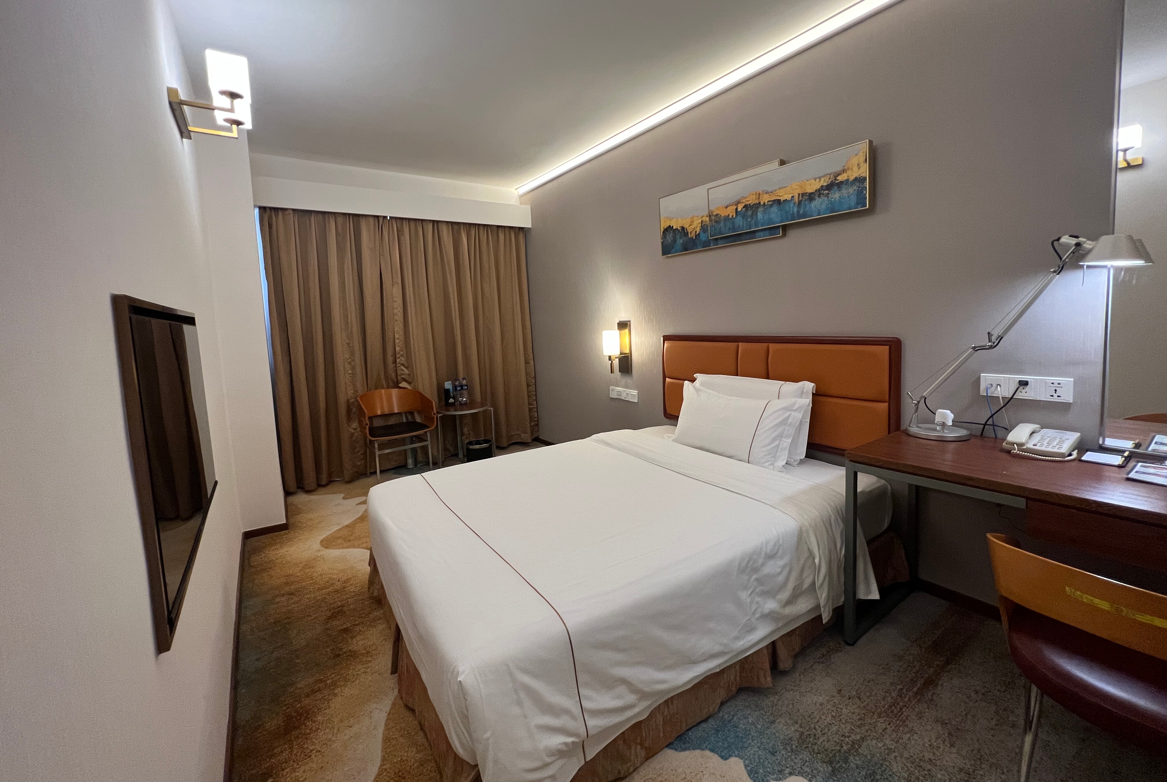 Guest room at the Days Inn by Wyndham Guangzhou in Guangzhou, Other than US/Canada