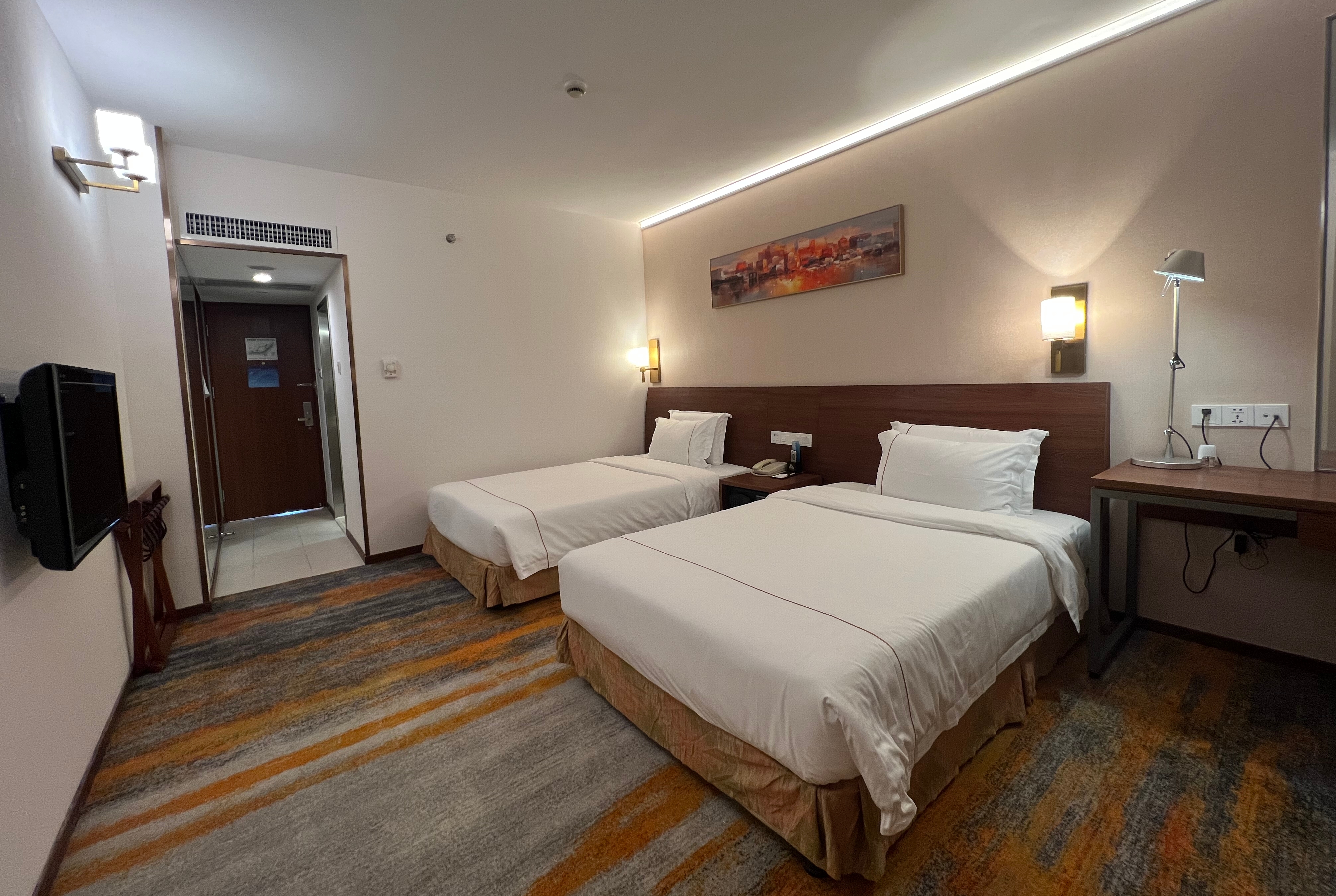 Guest room at the Days Inn by Wyndham Guangzhou in Guangzhou, Other than US/Canada