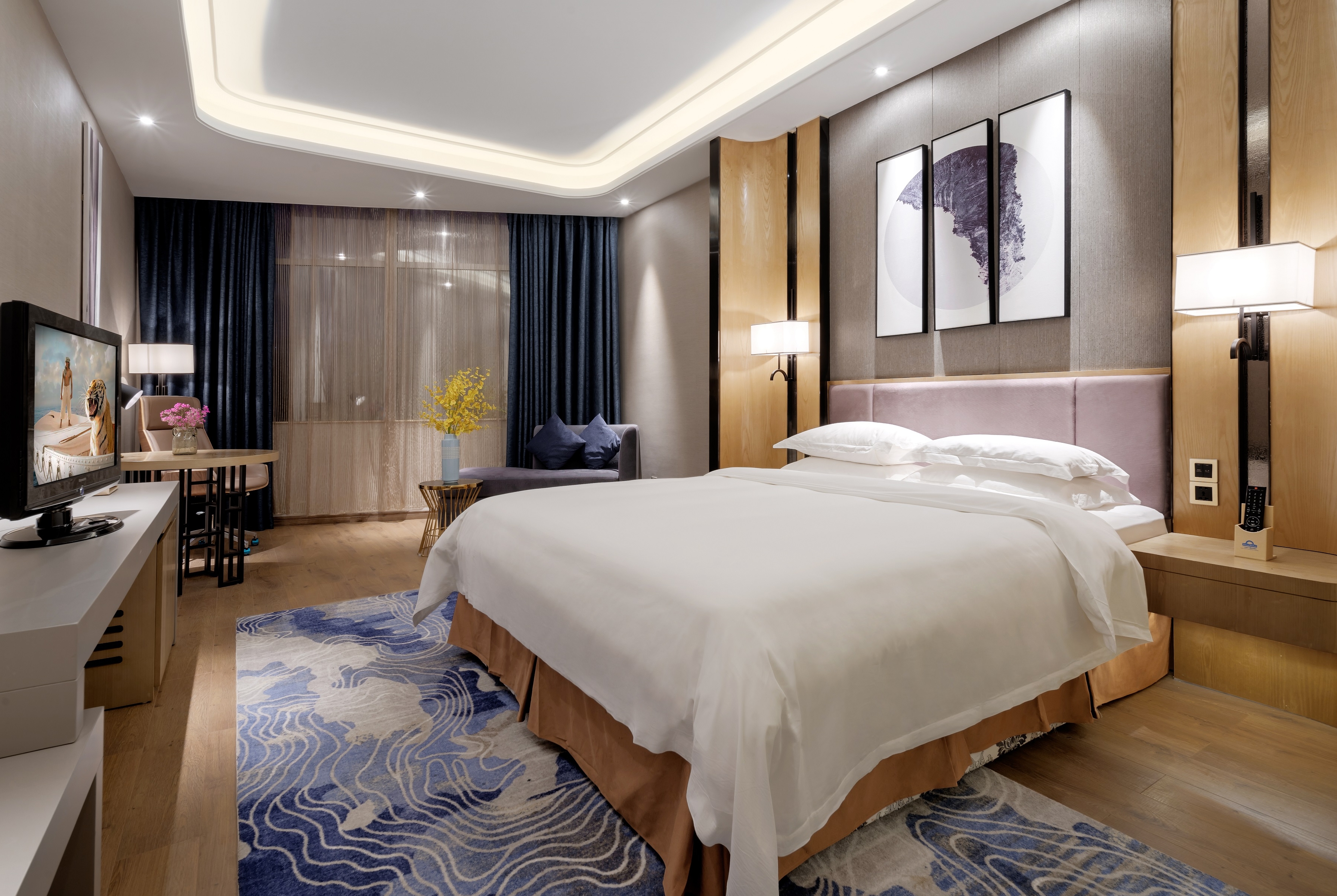 Guest room at the Days Hotel by Wyndham Guangzhou Hantian in Guangzhou, Other than US/Canada