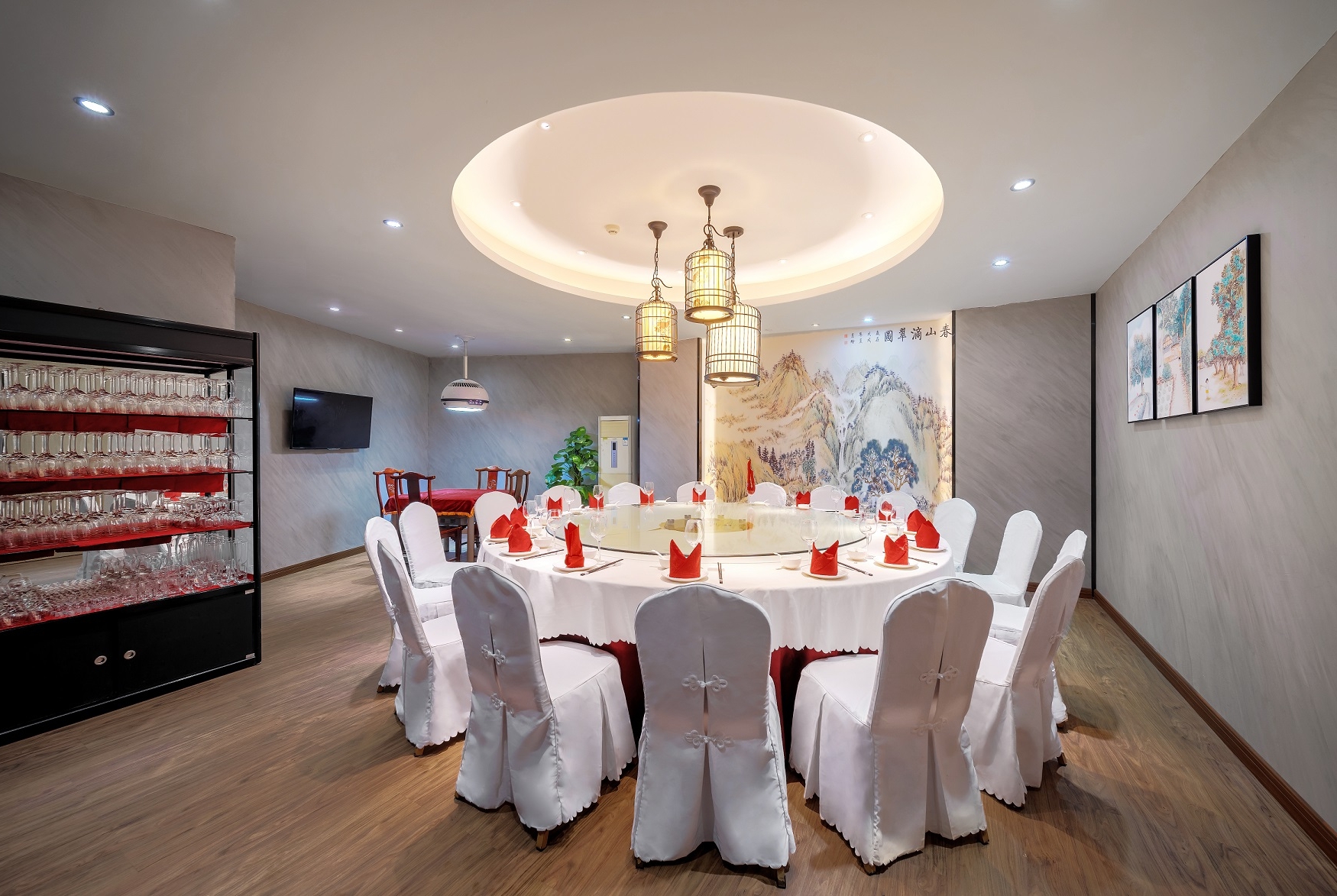 Days Hotel by Wyndham Guangzhou Hantian restaurant in Guangzhou, Other than US/Canada