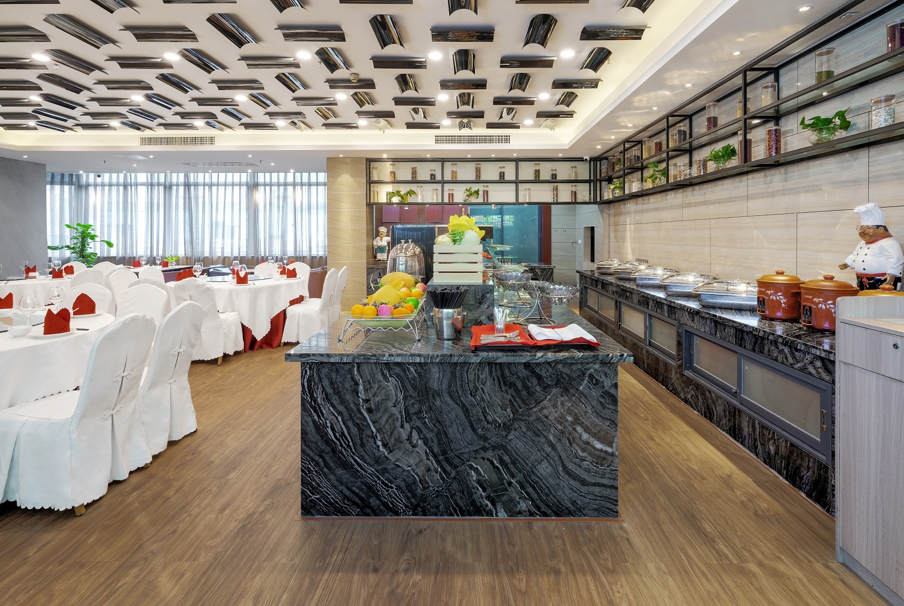 Days Hotel by Wyndham Guangzhou Hantian restaurant in Guangzhou, Other than US/Canada