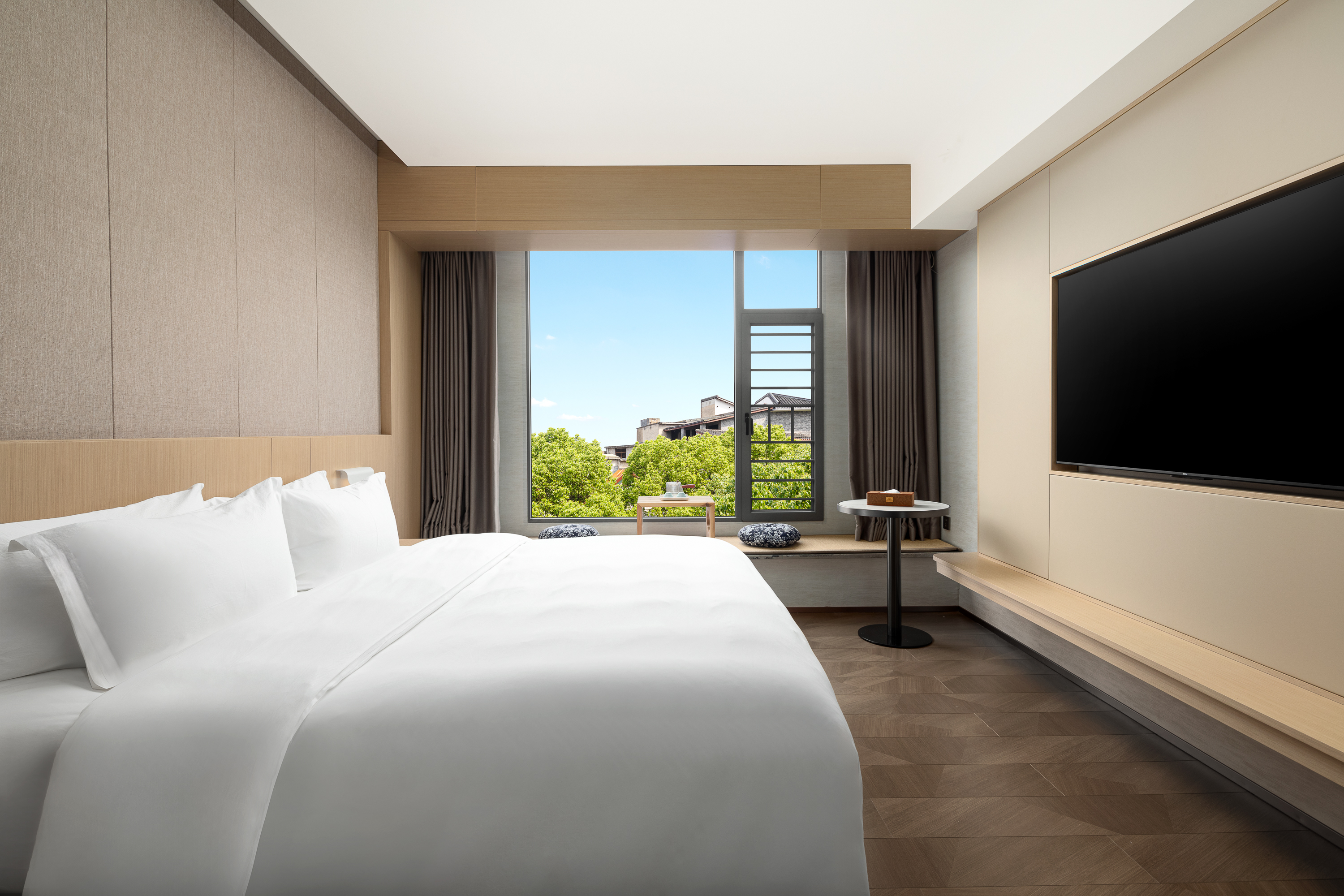 Guest room at the Days Hotel by Wyndham Hengyang Nanyue in Hengyang, Other than US/Canada