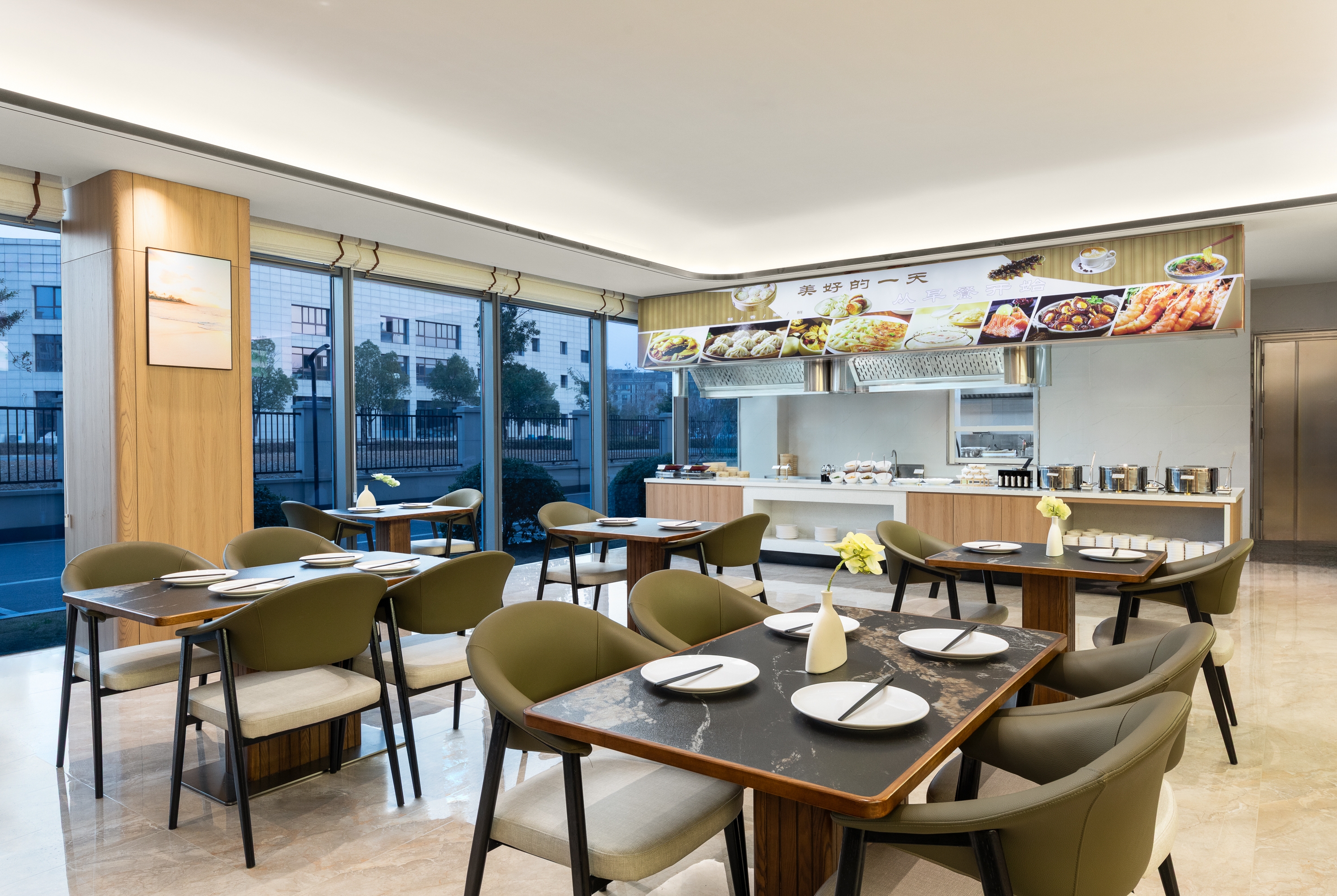 Days Hotel by Wyndham Huzhou Anji restaurant breakfast area with seating in Huzhou, Other than US/Canada