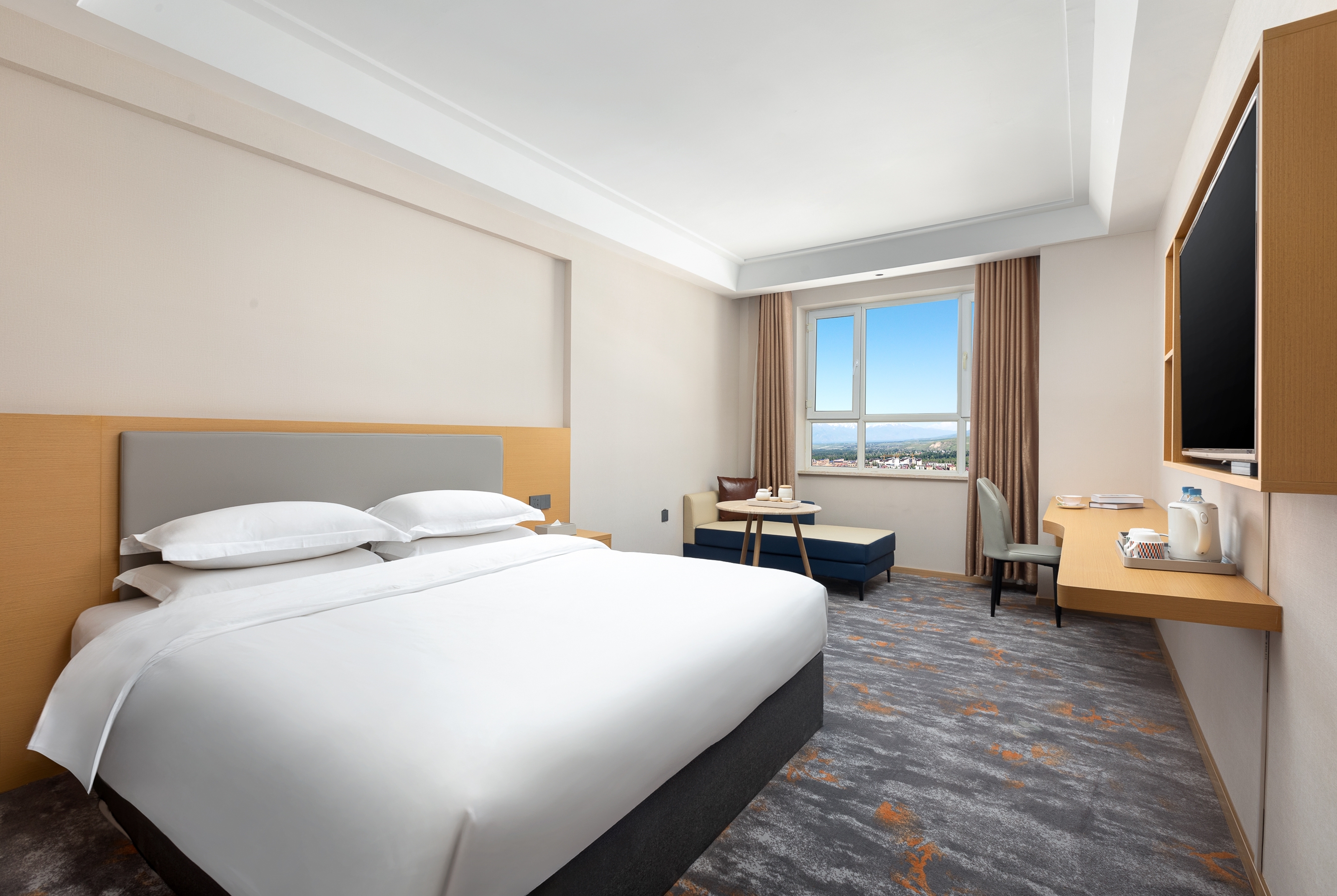 Guest room at the Days Hotel by Wyndham Xinyuan Nalati Airport in Ili Kazakh Autonomous Prefectu, Other than US/Canada