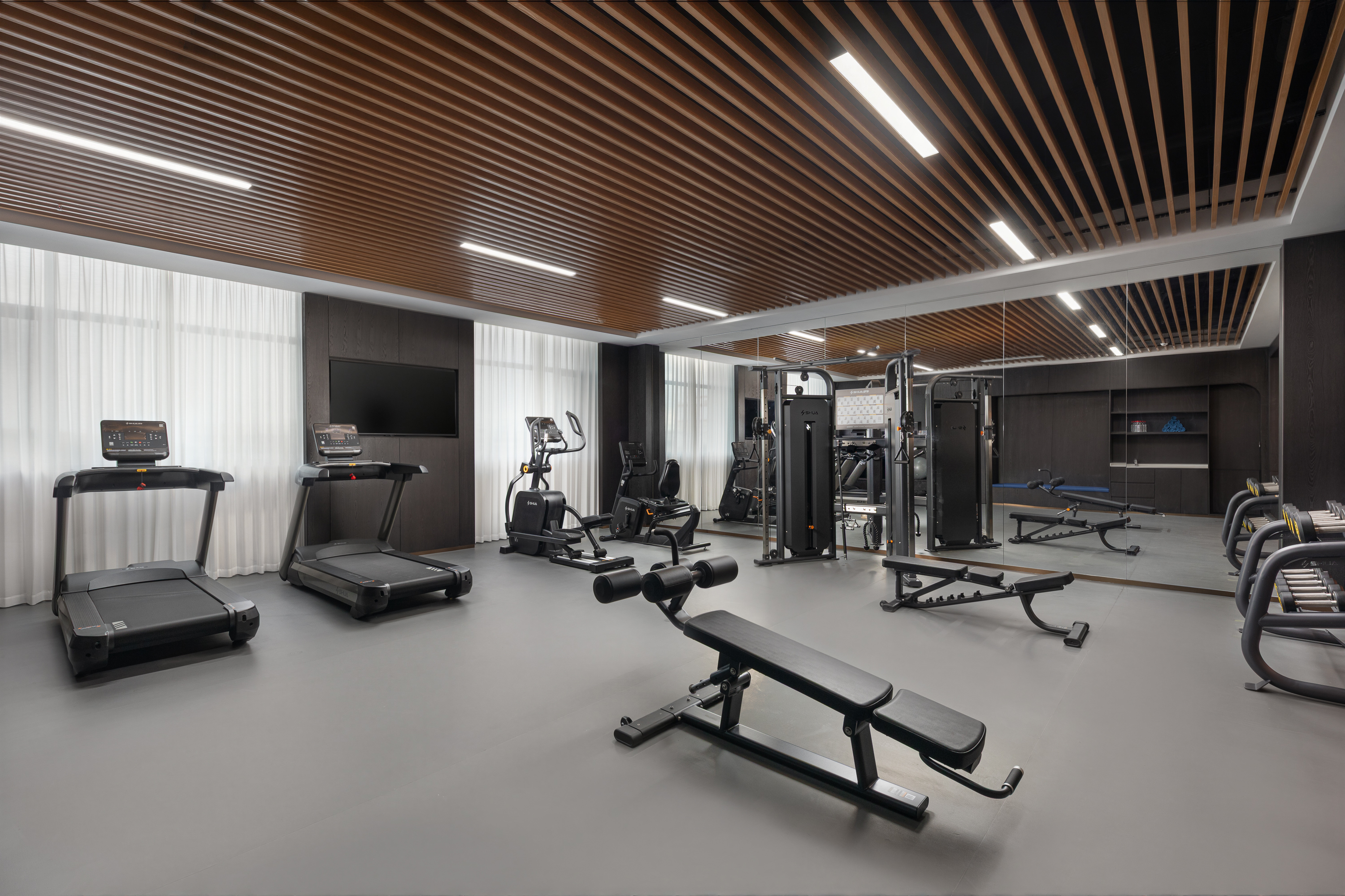Fitness room at Days Hotel by Wyndham Bortala Jinghe in Jinghe, Other than US/Canada