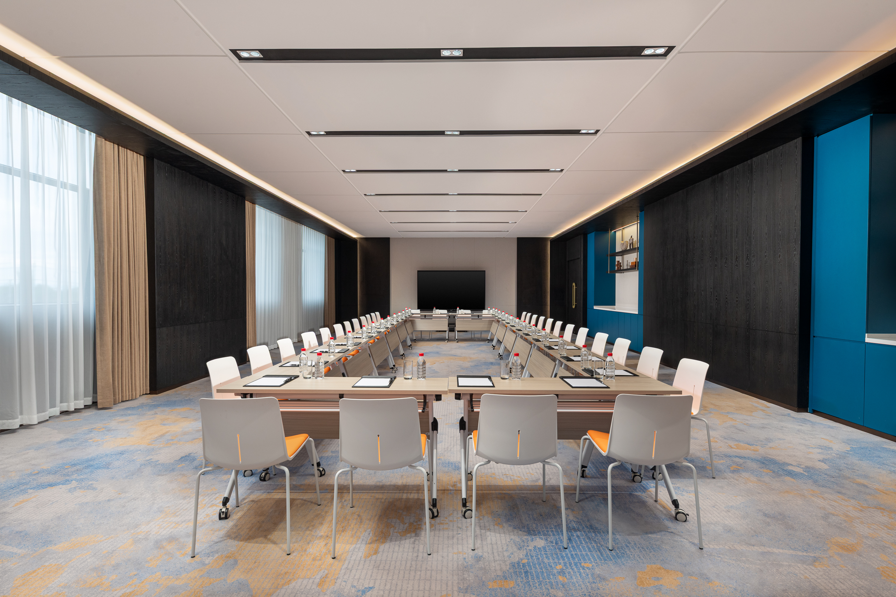 Meeting room at Days Hotel by Wyndham Bortala Jinghe in Jinghe, Other than US/Canada