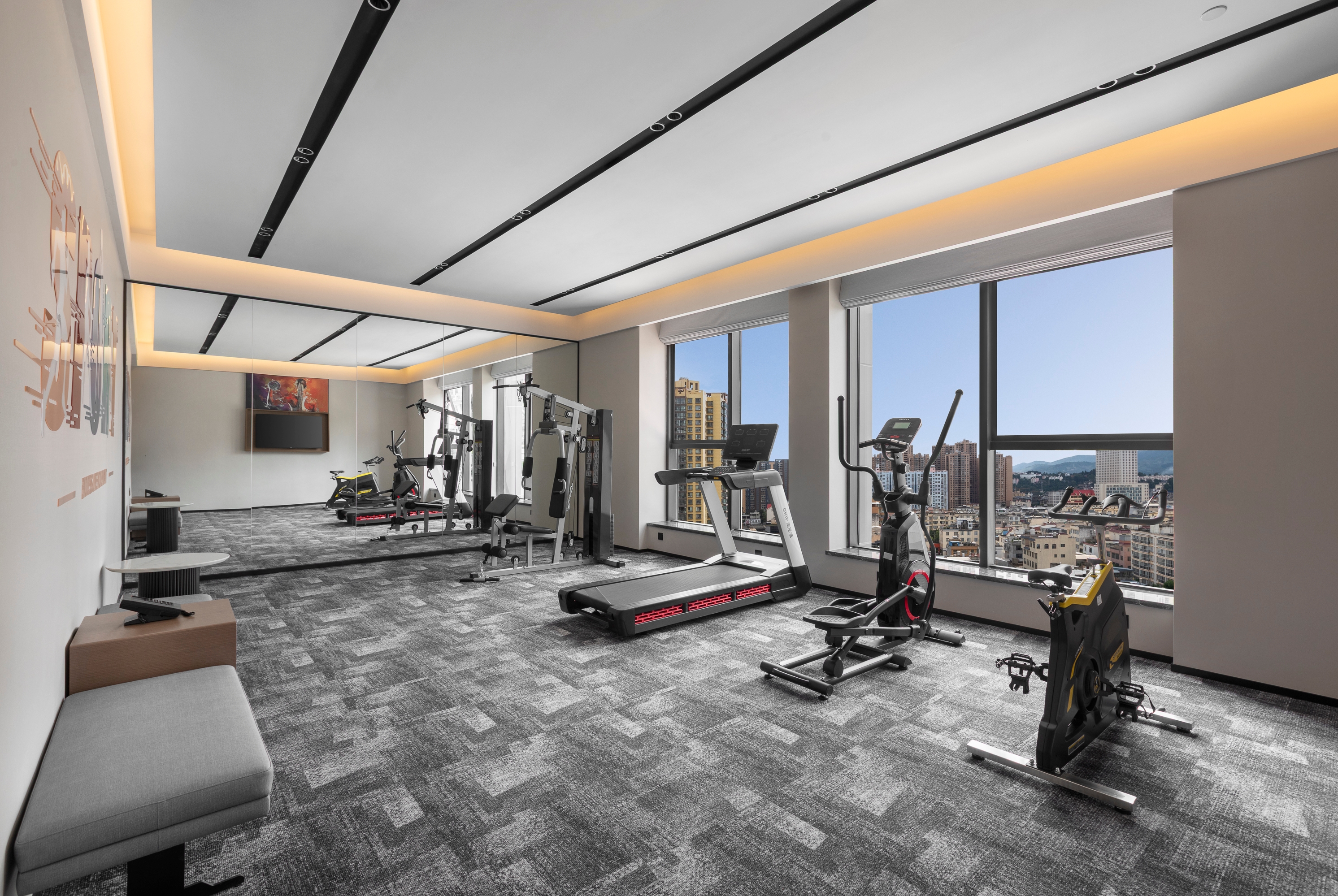 Fitness room at Days Hotel by Wyndham Kunming Yiliang in Kunming, Other than US/Canada