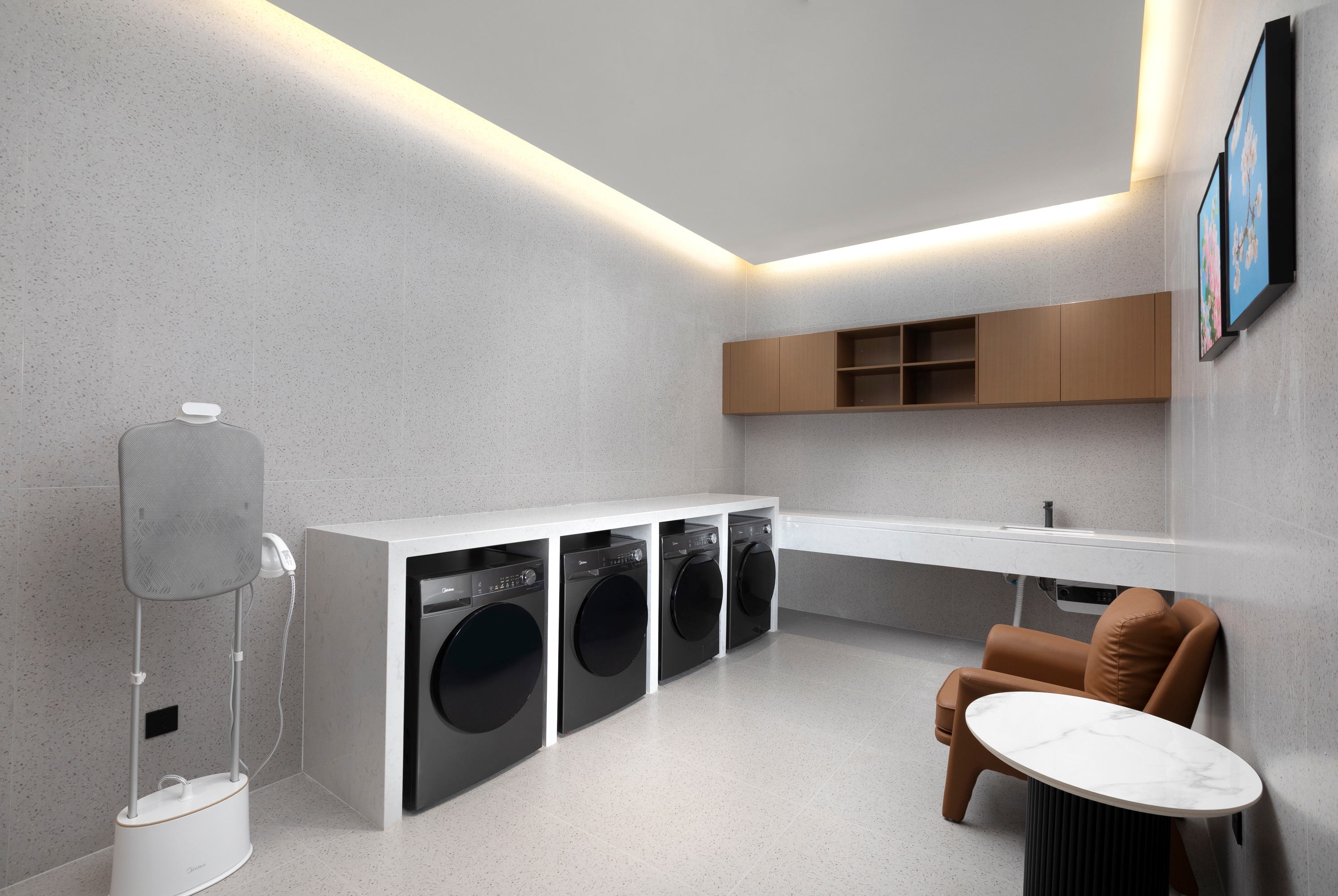 Laundry facilities at Days Hotel by Wyndham Kunming Yiliang in Kunming, Other than US/Canada