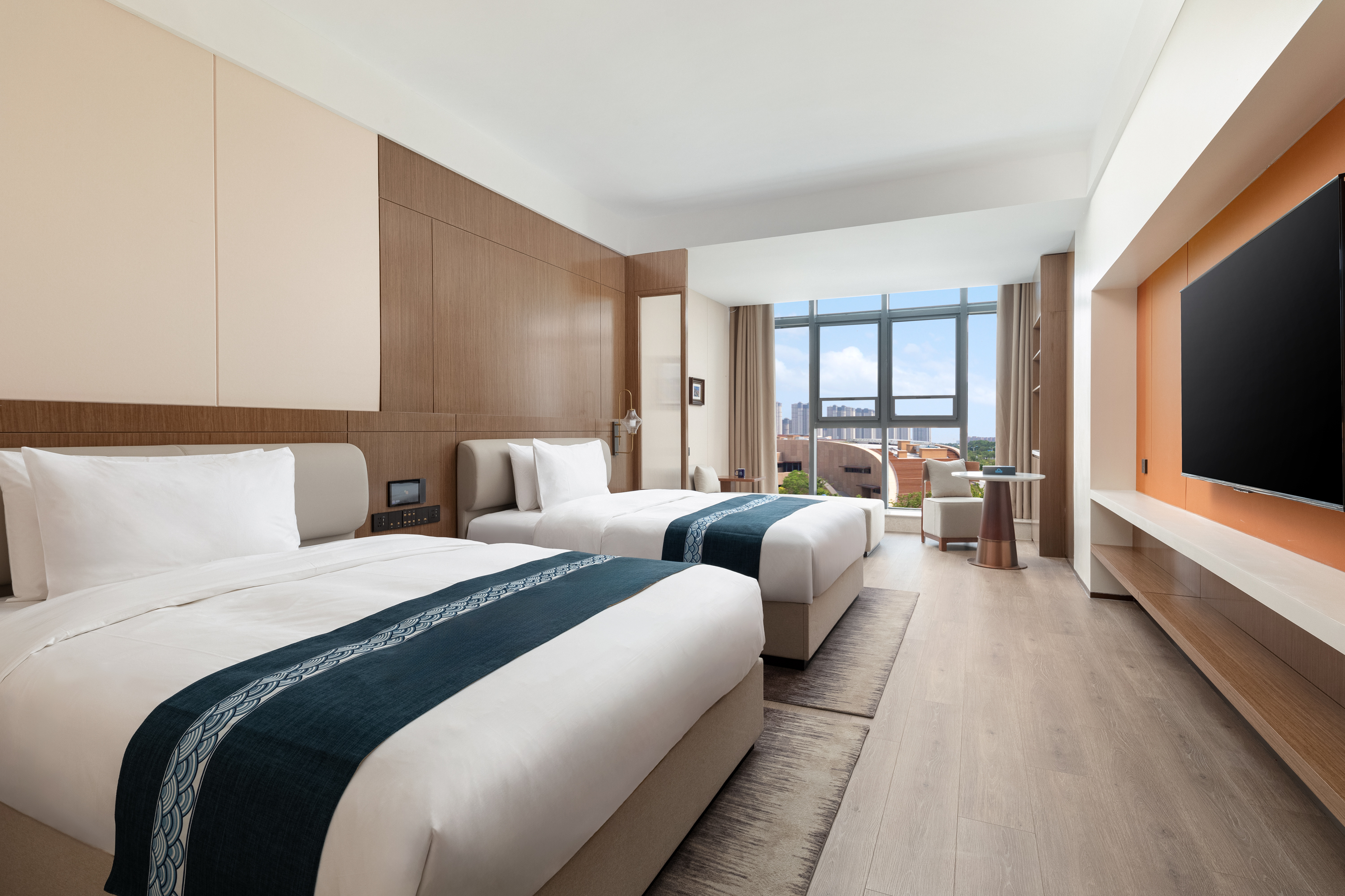 Guest room at the Days Inn by Wyndham Linyi Yihe New Area in Linyi, Other than US/Canada