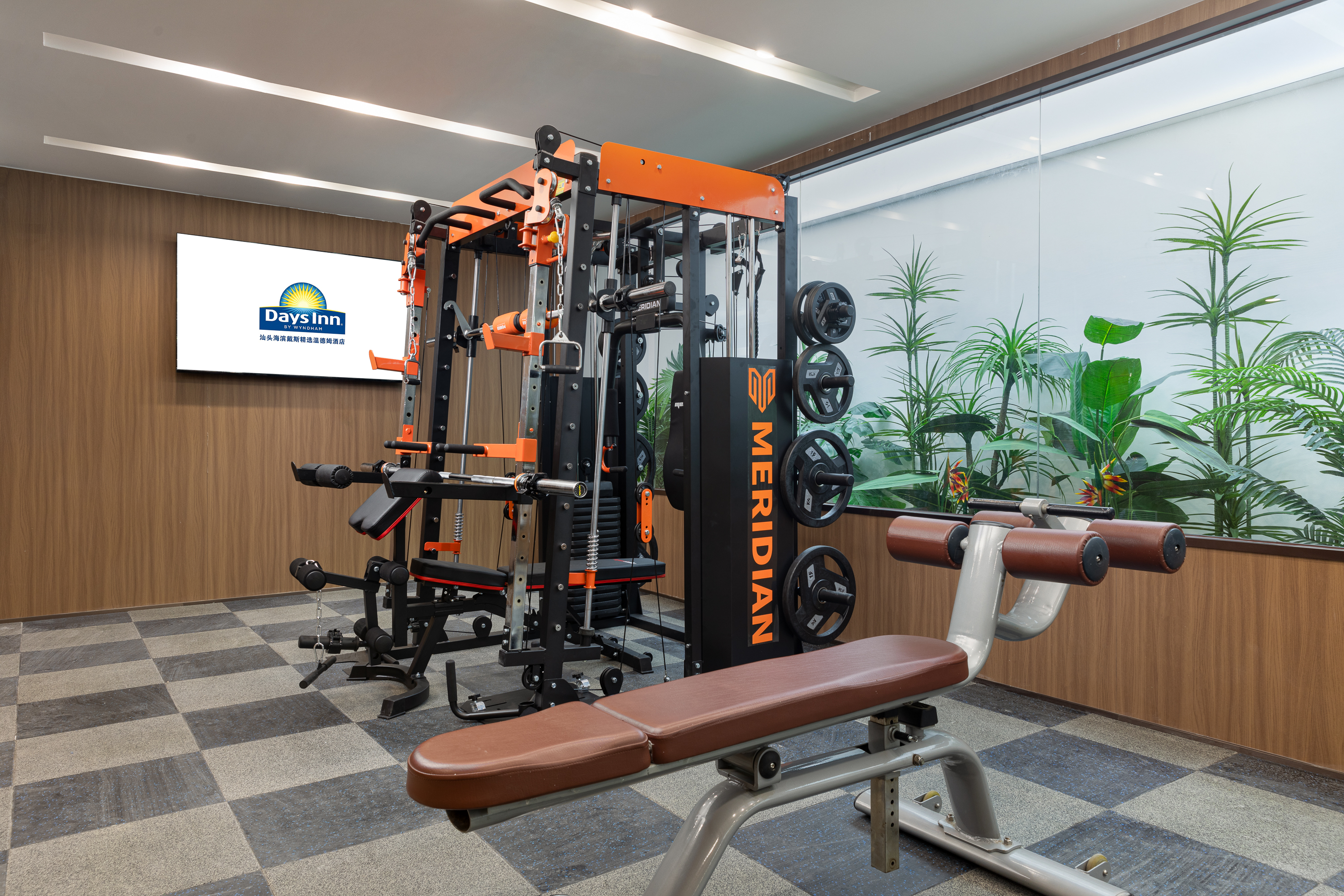 Fitness room at Days Inn by Wyndham Shantou Jinping in Shantou, Other than US/Canada