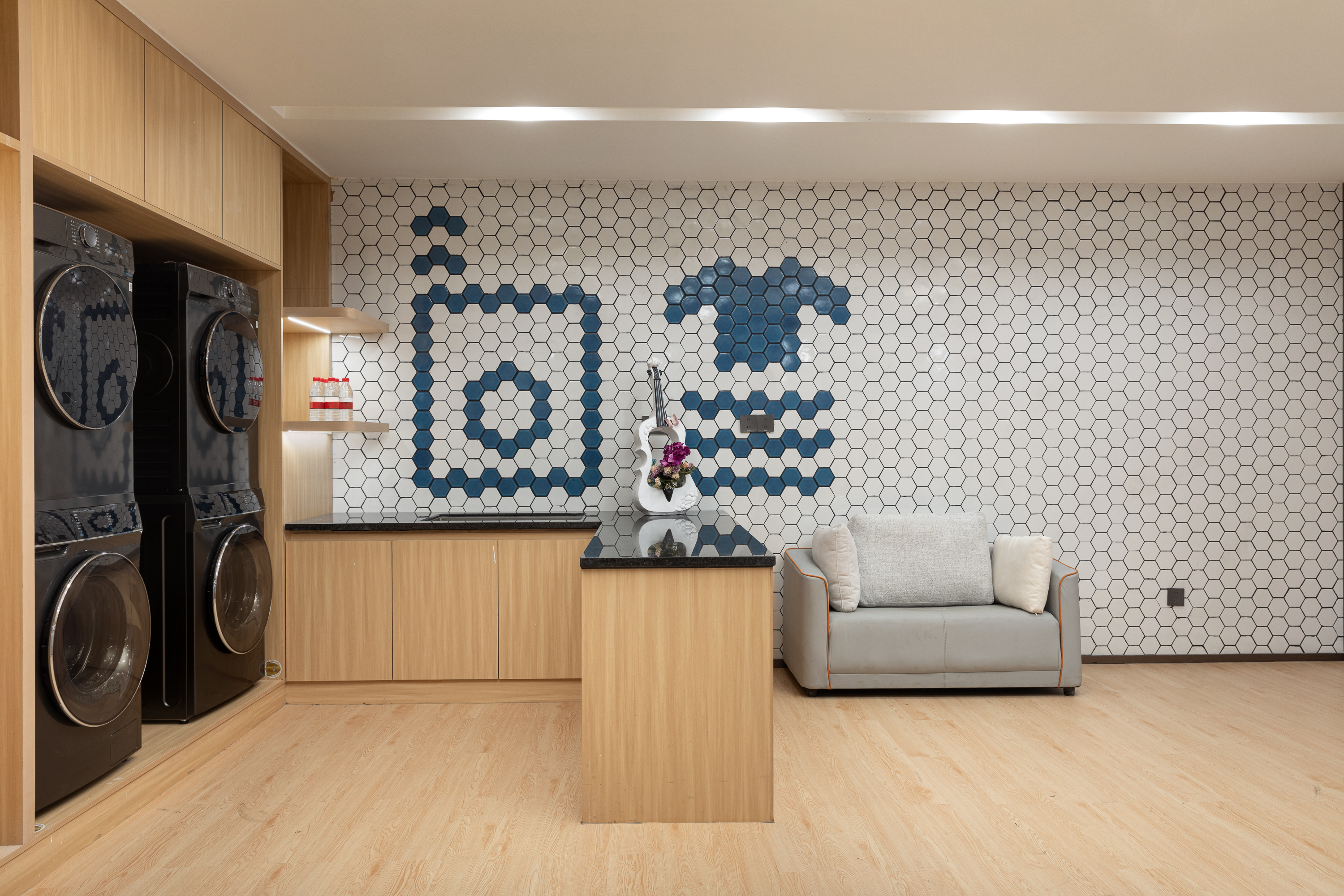 Laundry facilities at Days Inn by Wyndham Shantou Jinping in Shantou, Other than US/Canada