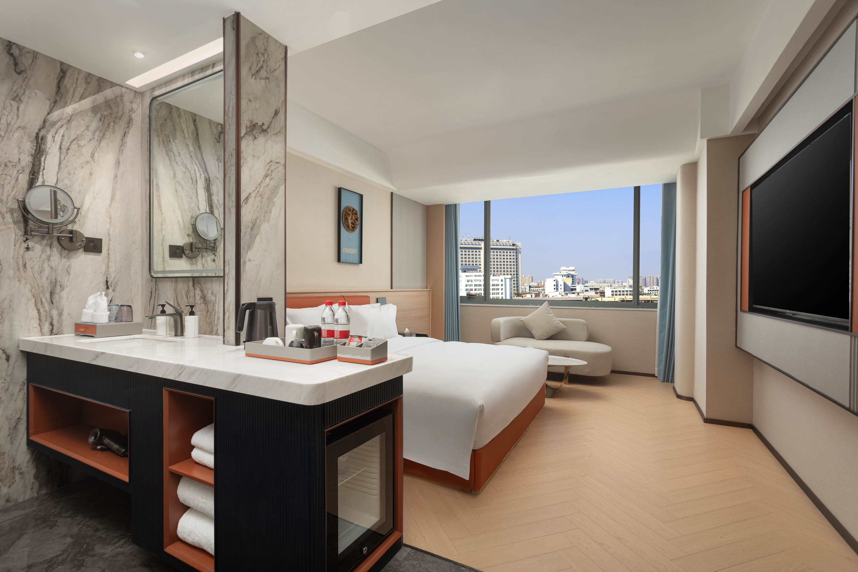 Guest room at the Days Inn by Wyndham Shantou Jinping in Shantou, Other than US/Canada