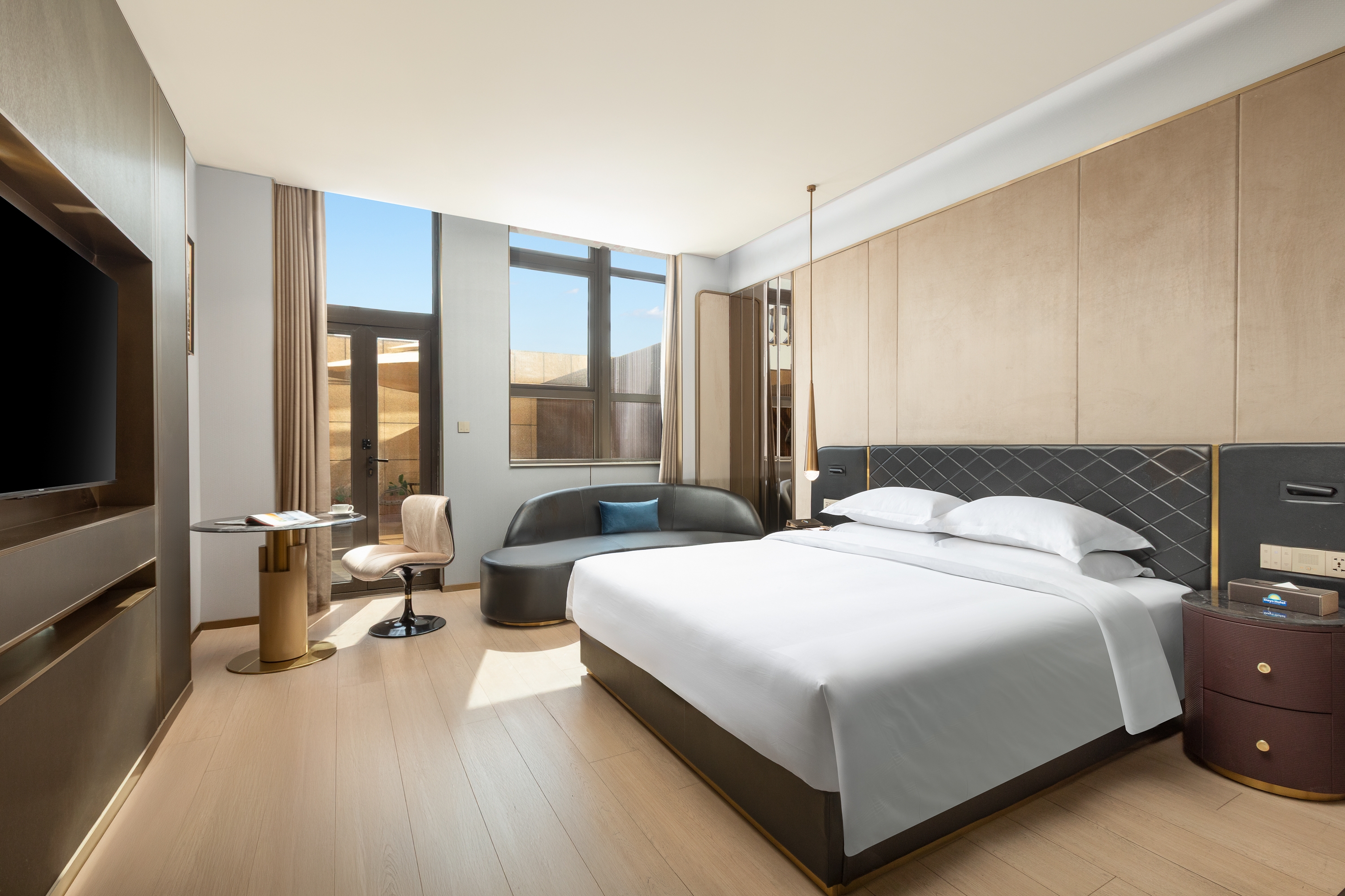 Guest room at the Days Hotel by Wyndham Shantou Longhu in Shantou, Other than US/Canada