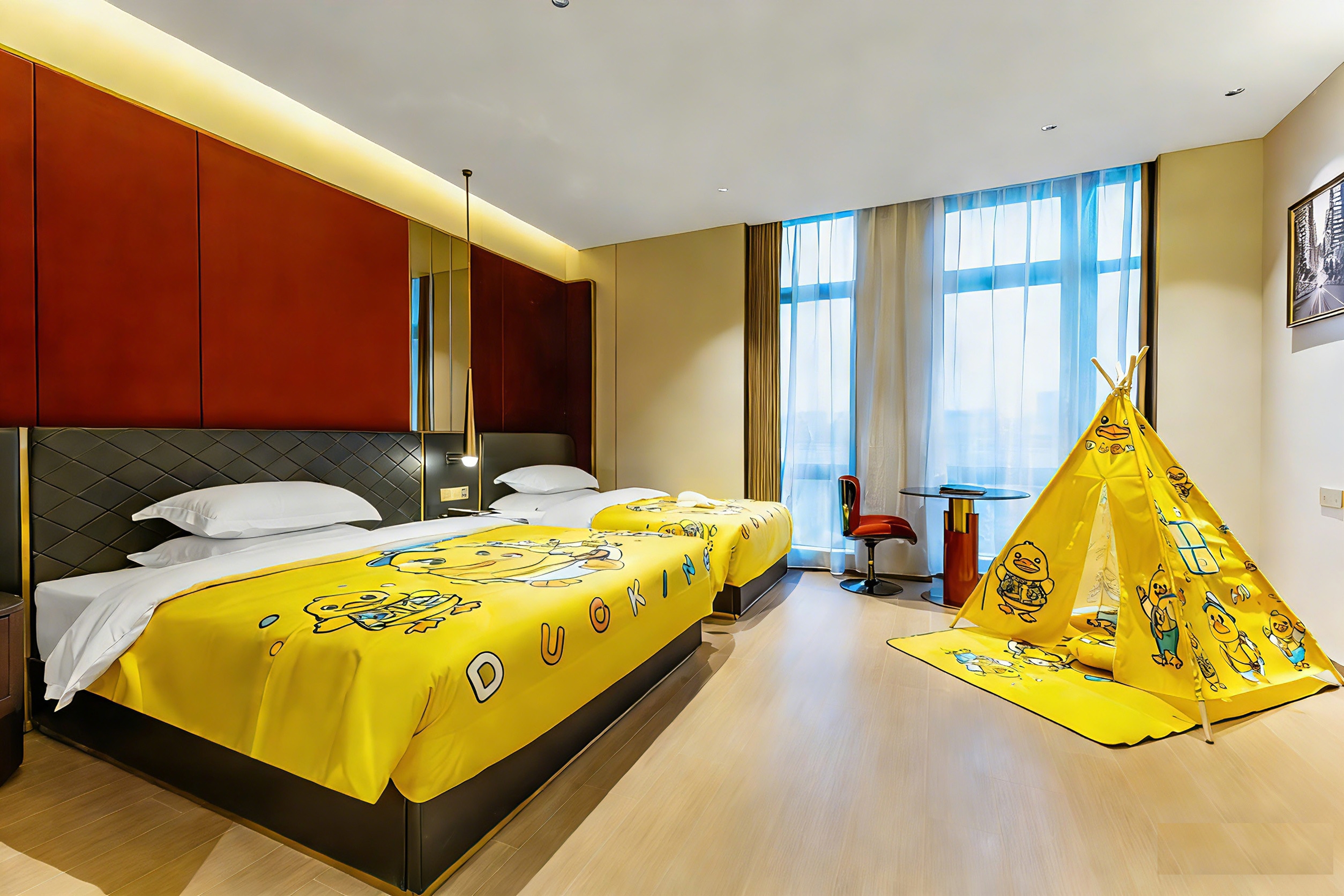 Guest room at the Days Hotel by Wyndham Shantou Longhu in Shantou, Other than US/Canada