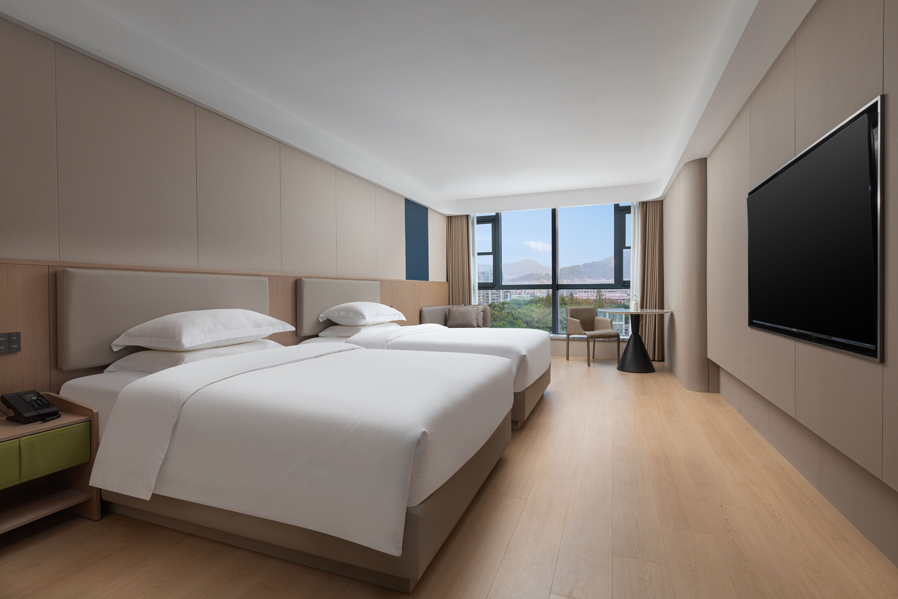 Guest room at the Days Hotel by Wyndham Taizhou Sanmen in Taizhou, Other than US/Canada