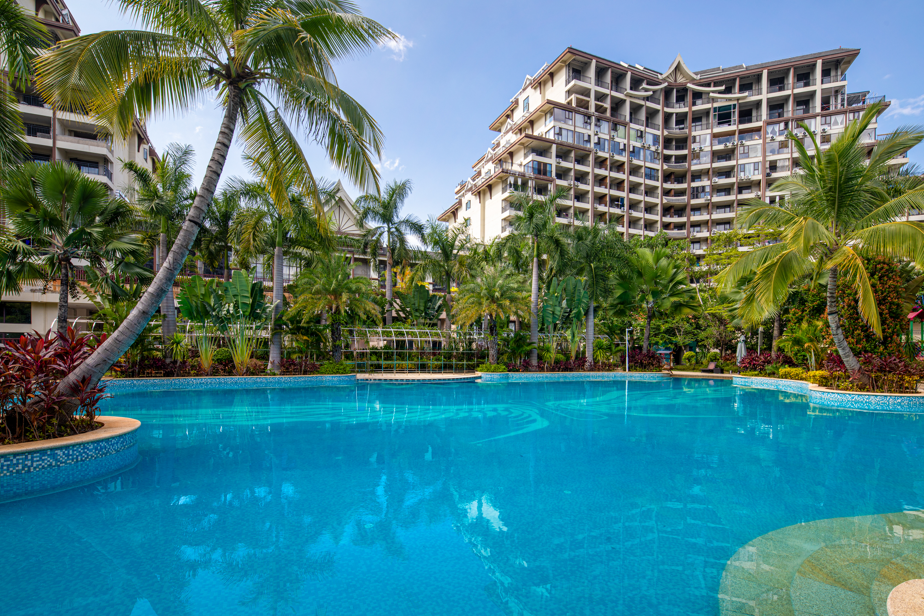 Pool at the Days Hotel by Wyndham Jinghong Downtown in Xishuangbanna Dai Autonomous P, Other than US/Canada