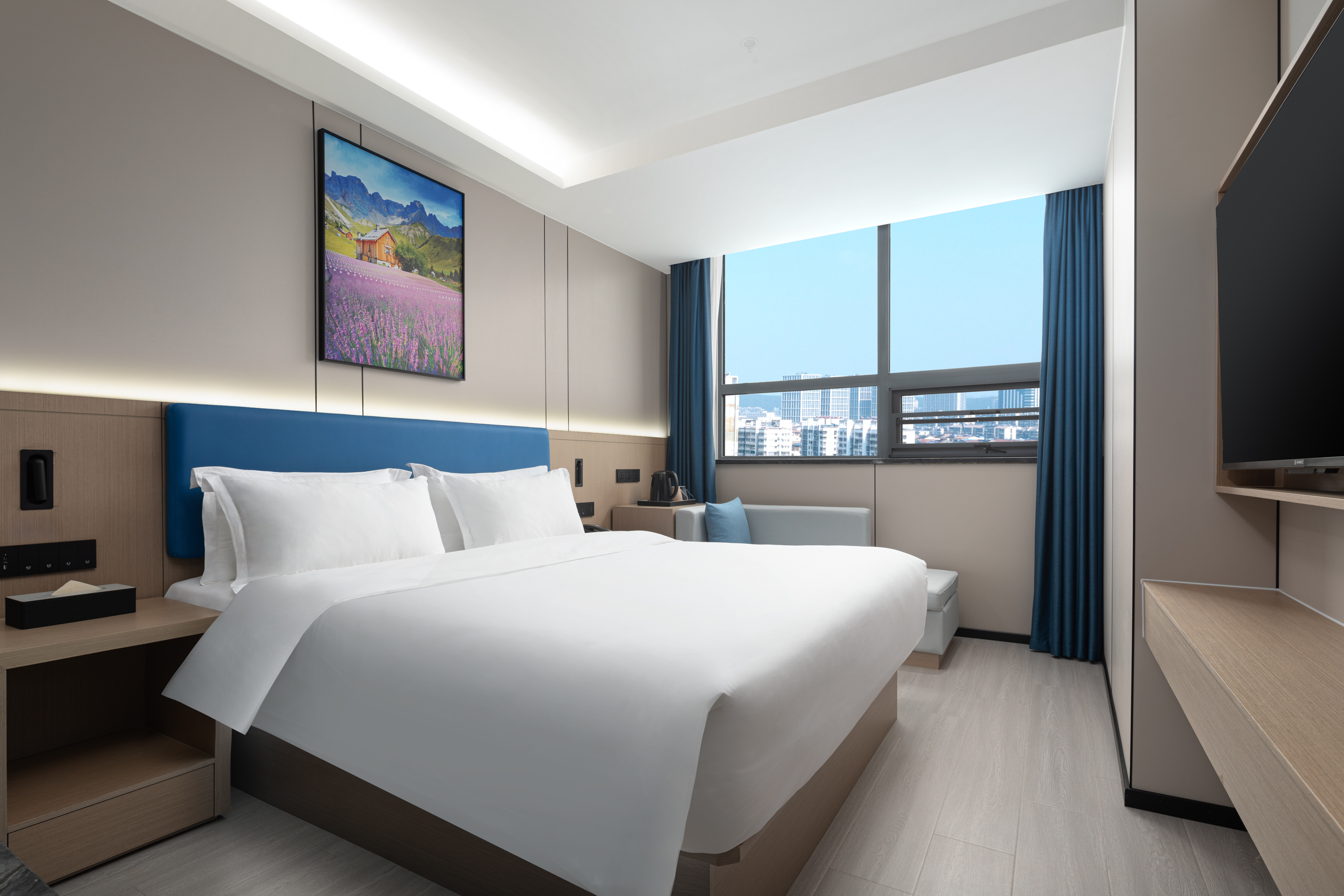 Guest room at the Days Inn by Wyndham Xuzhou Gulou in Xuzhou, Other than US/Canada