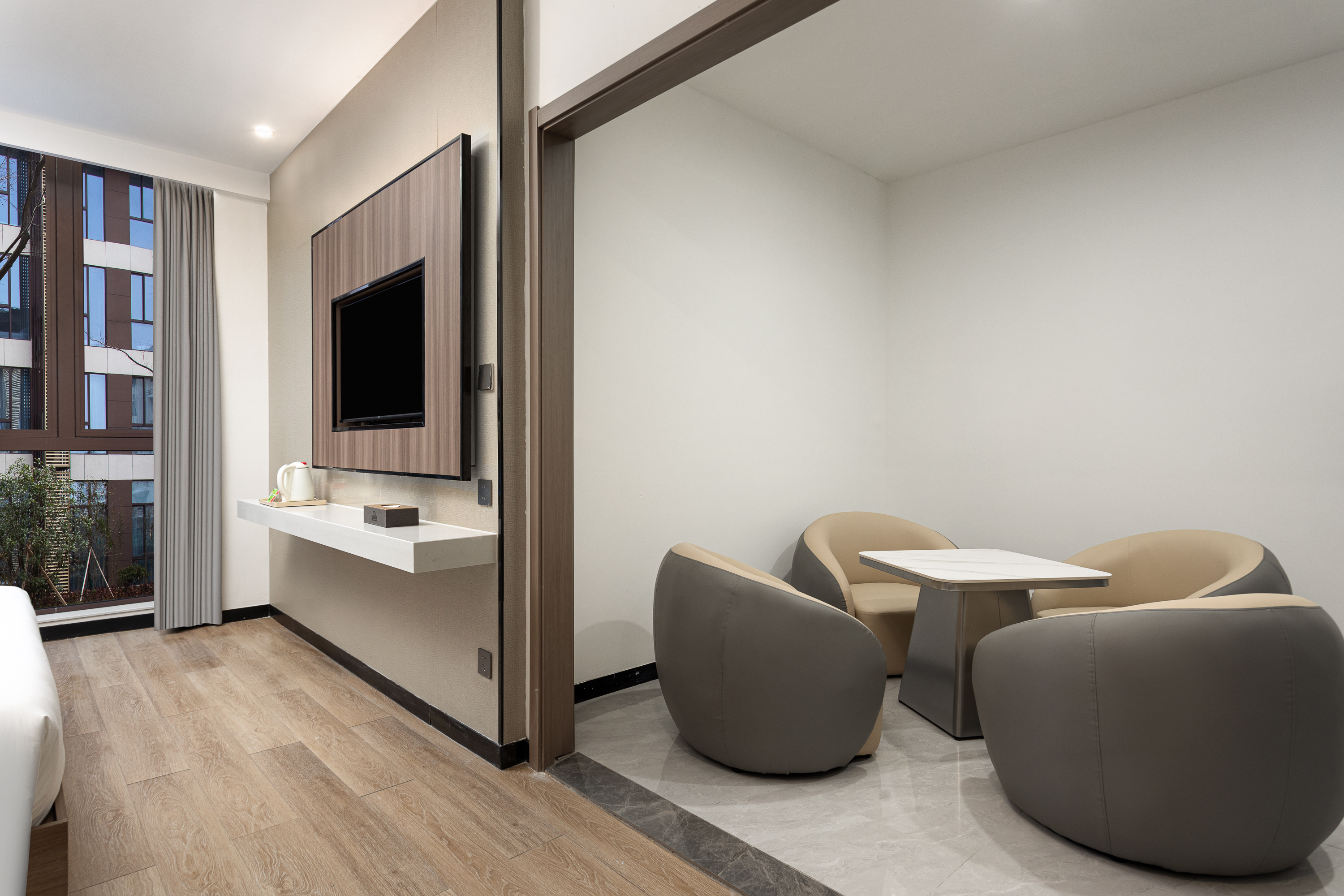 Days Inn by Wyndham Yangzhou Guangling suite in Yangzhou, Other than US/Canada