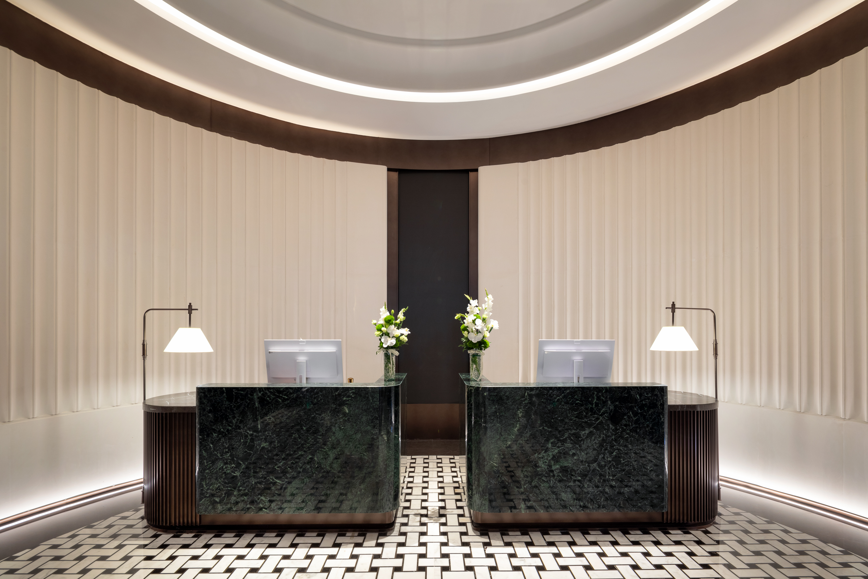 Days Hotel by Wyndham Yichun Gaoan reception in Yichun, Other than US/Canada