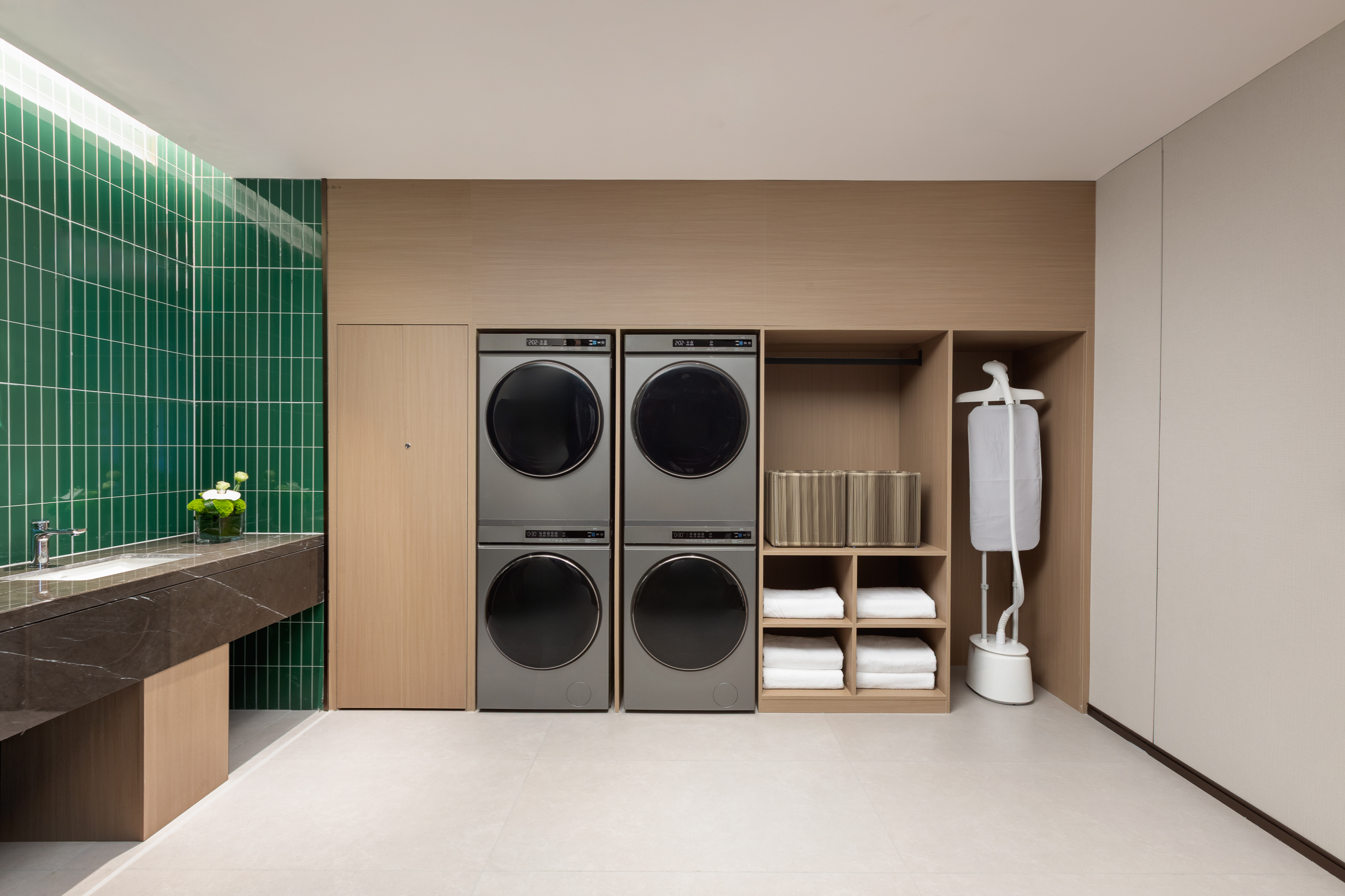 Laundry facilities at Days Hotel by Wyndham Yichun Gaoan in Yichun, Other than US/Canada