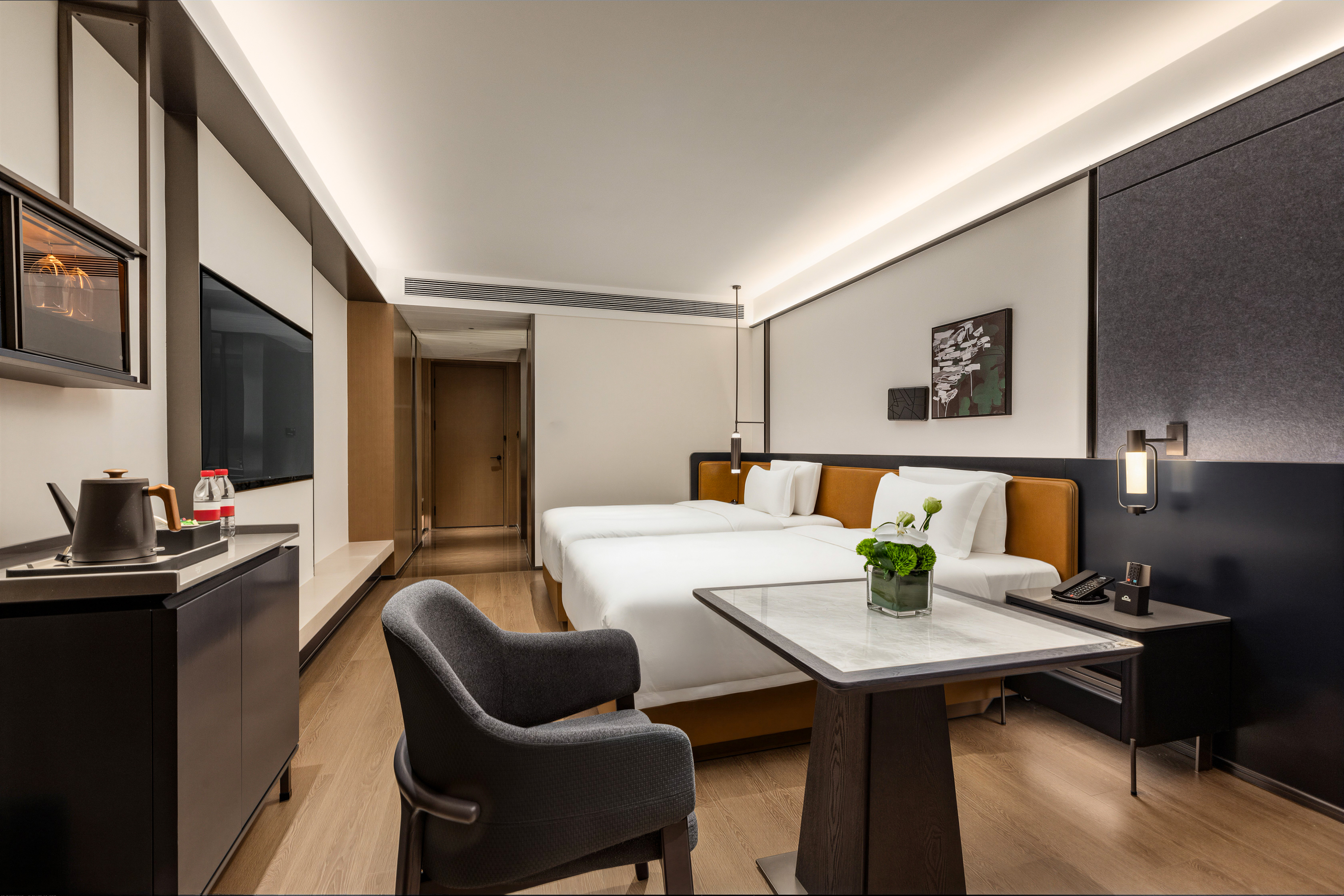 Guest room at the Days Hotel by Wyndham Yichun Gaoan in Yichun, Other than US/Canada
