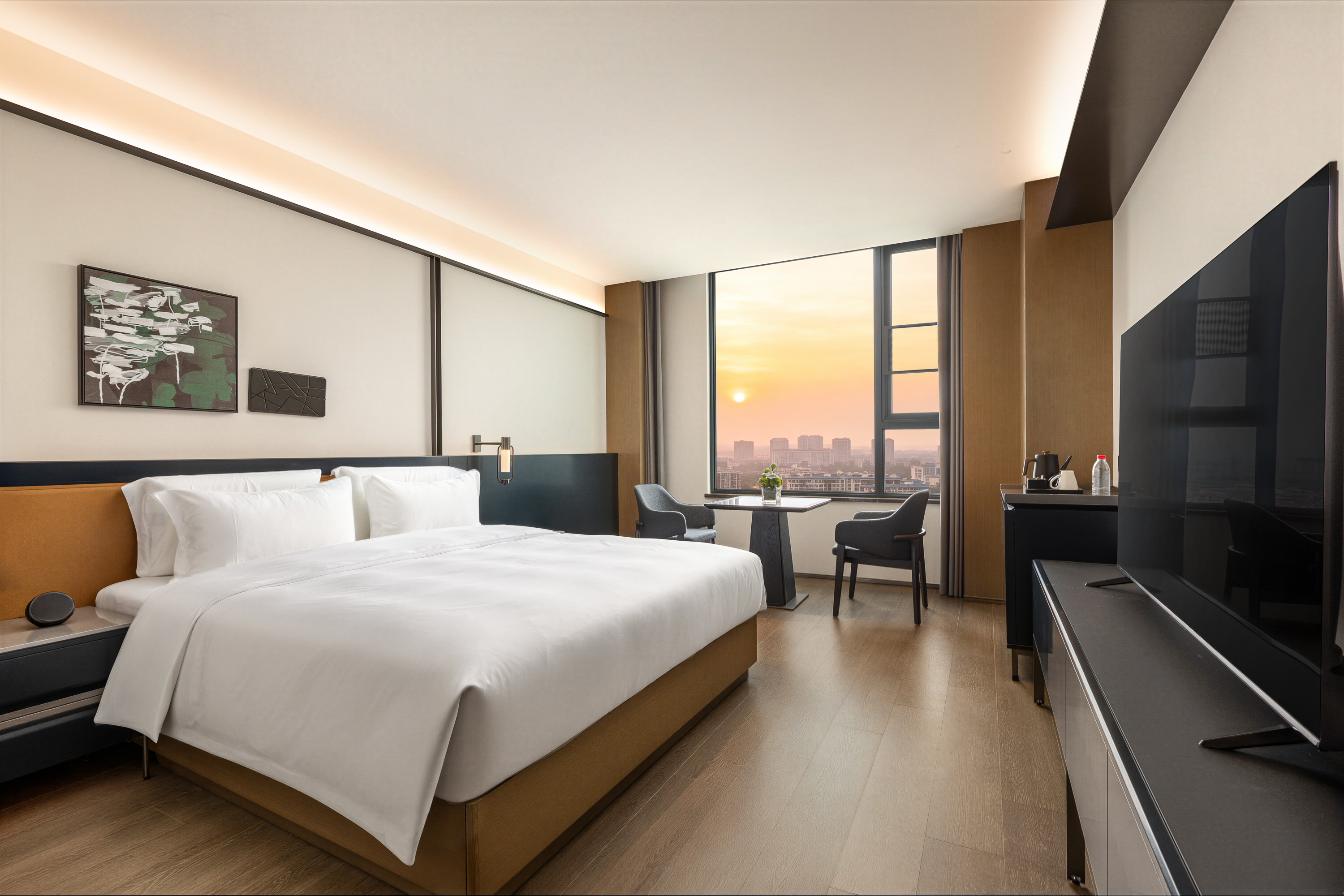 Guest room at the Days Hotel by Wyndham Yichun Gaoan in Yichun, Other than US/Canada