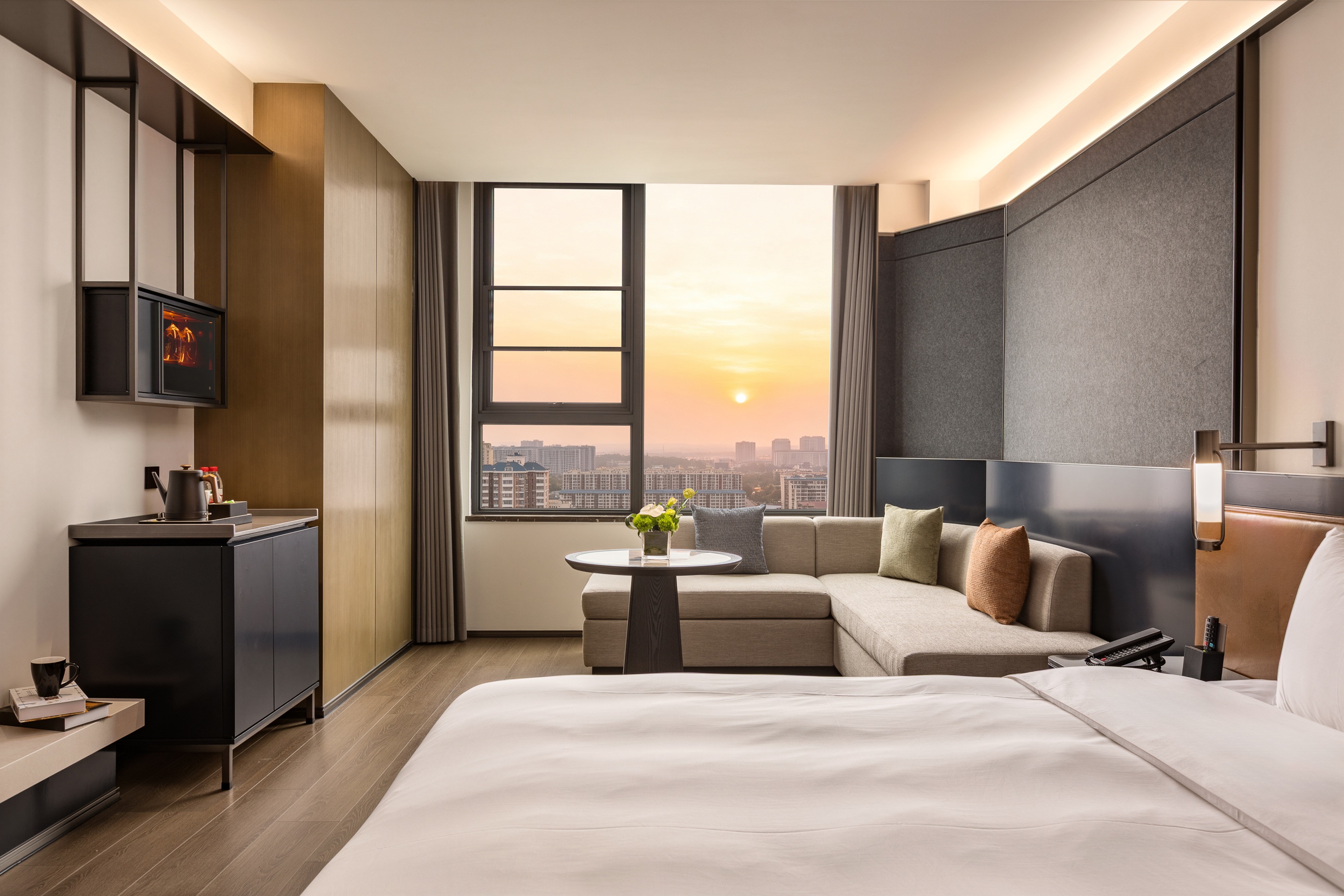 Guest room at the Days Hotel by Wyndham Yichun Gaoan in Yichun, Other than US/Canada