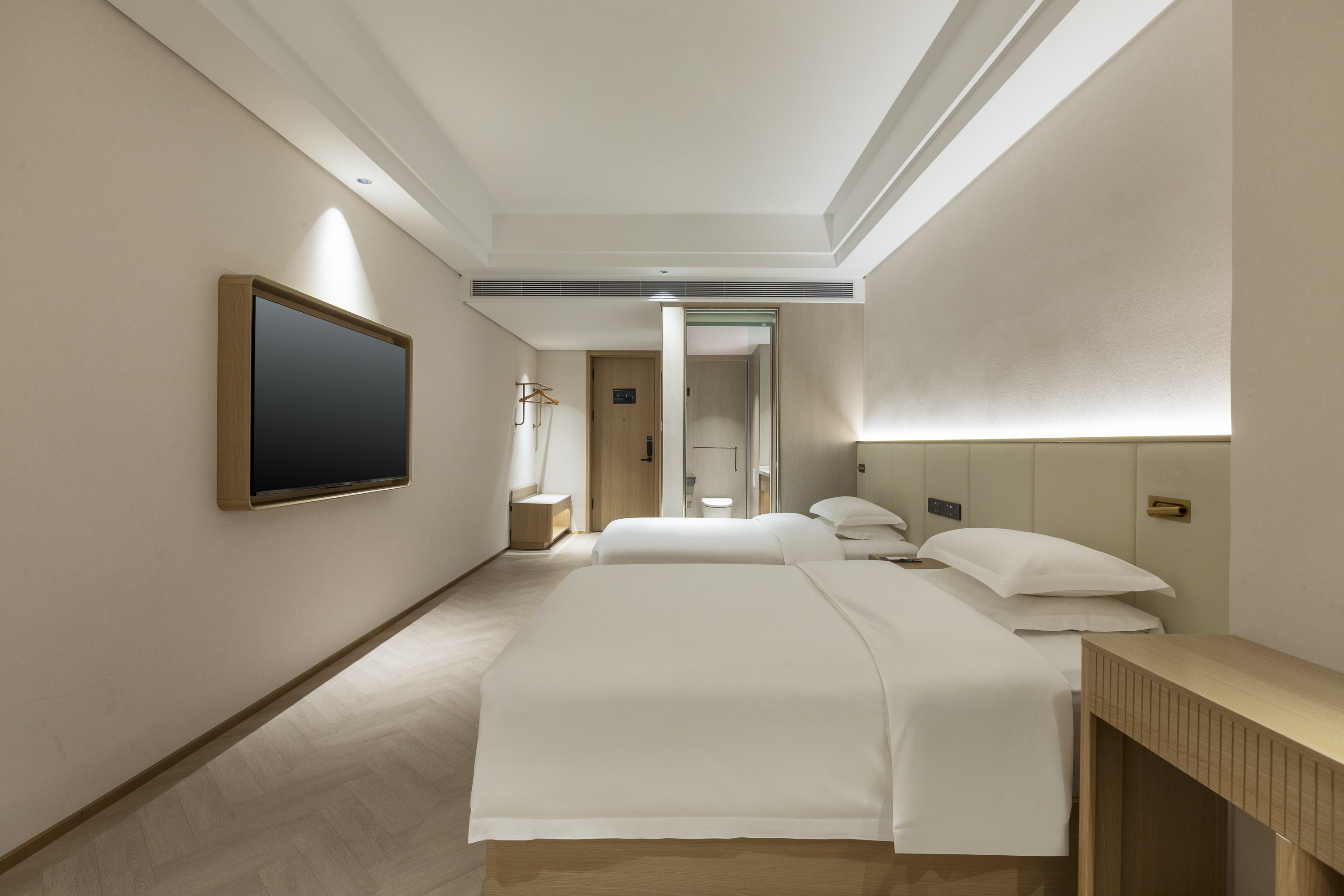Guest room at the Days Inn by Wyndham Yinchuan East Jiefang Road in Yinchuan, Other than US/Canada