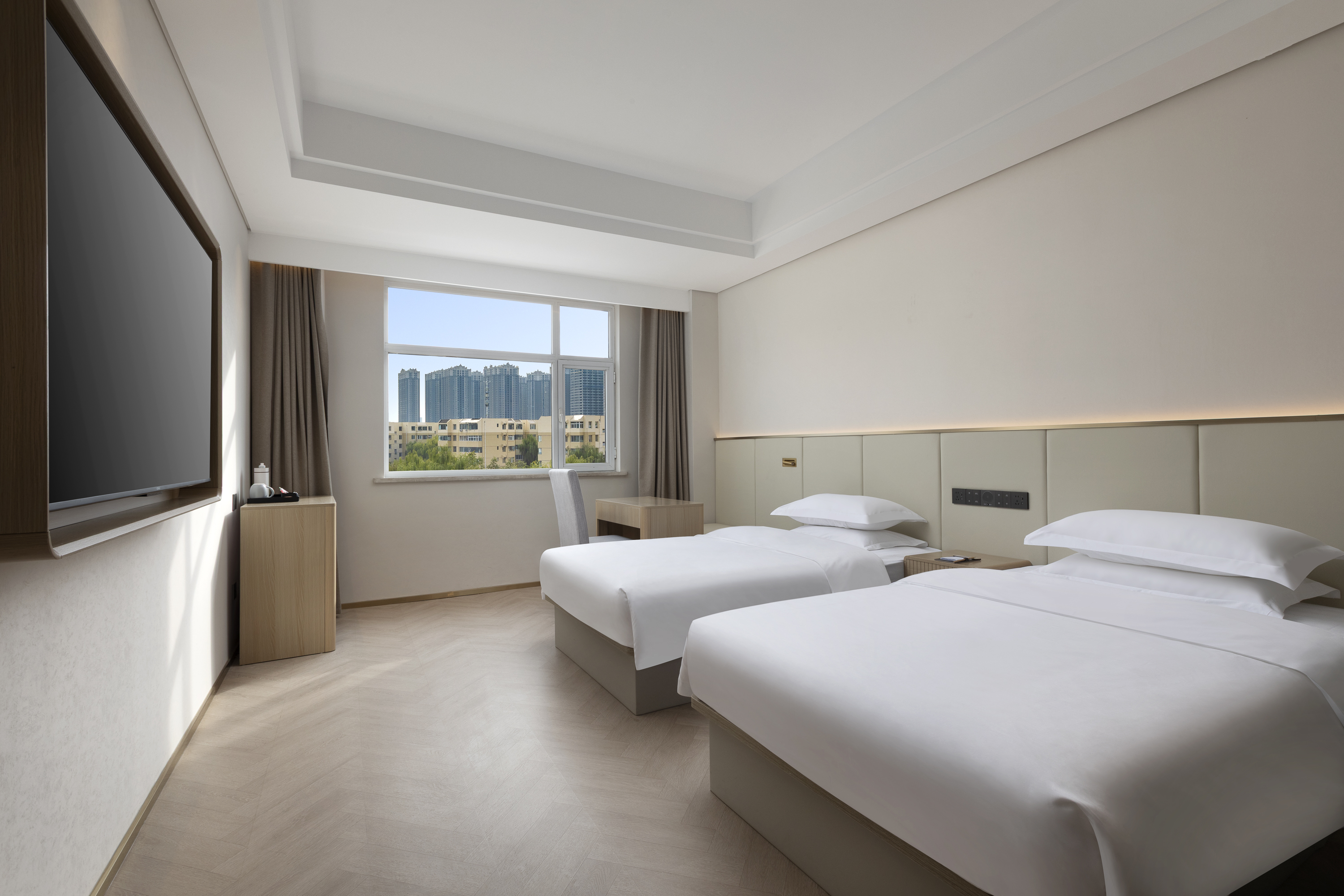 Guest room at the Days Inn by Wyndham Yinchuan East Jiefang Road in Yinchuan, Other than US/Canada