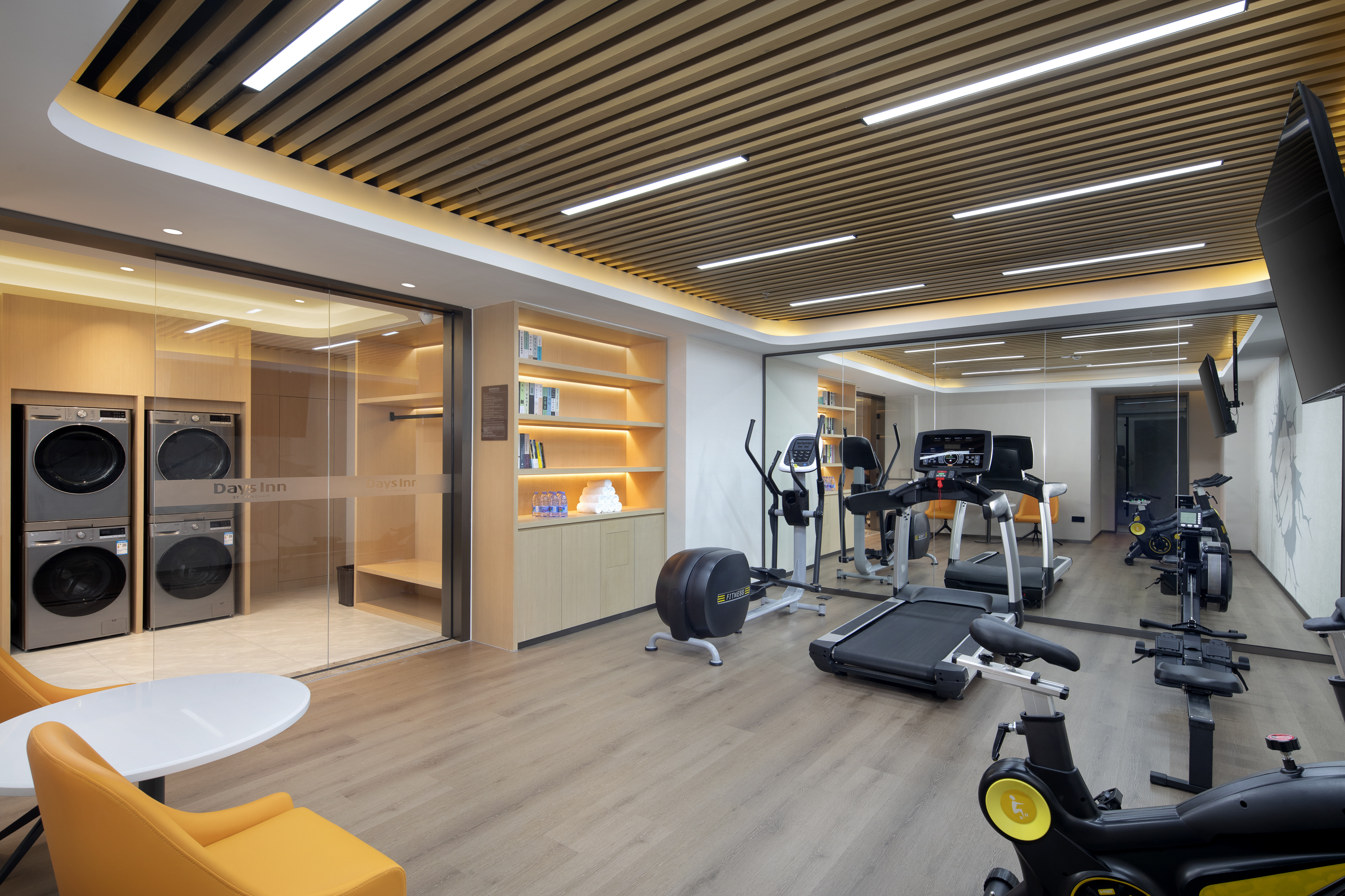 Fitness room at Days Inn by Wyndham Zhuhai Gongbei Port in Zhuhai, Other than US/Canada