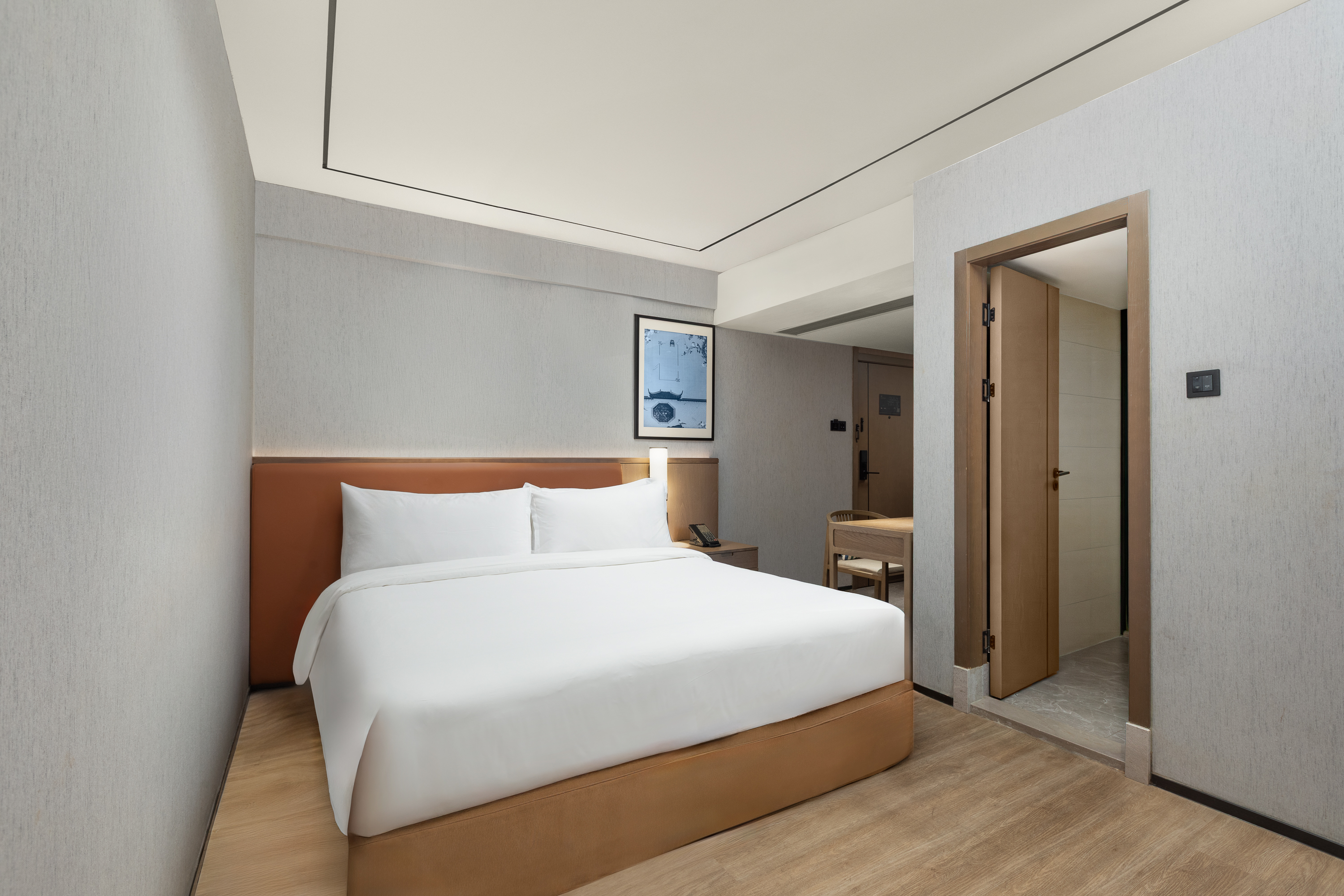 Guest room at the Days Inn by Wyndham Qinglv North Road in Zhuhai, Other than US/Canada