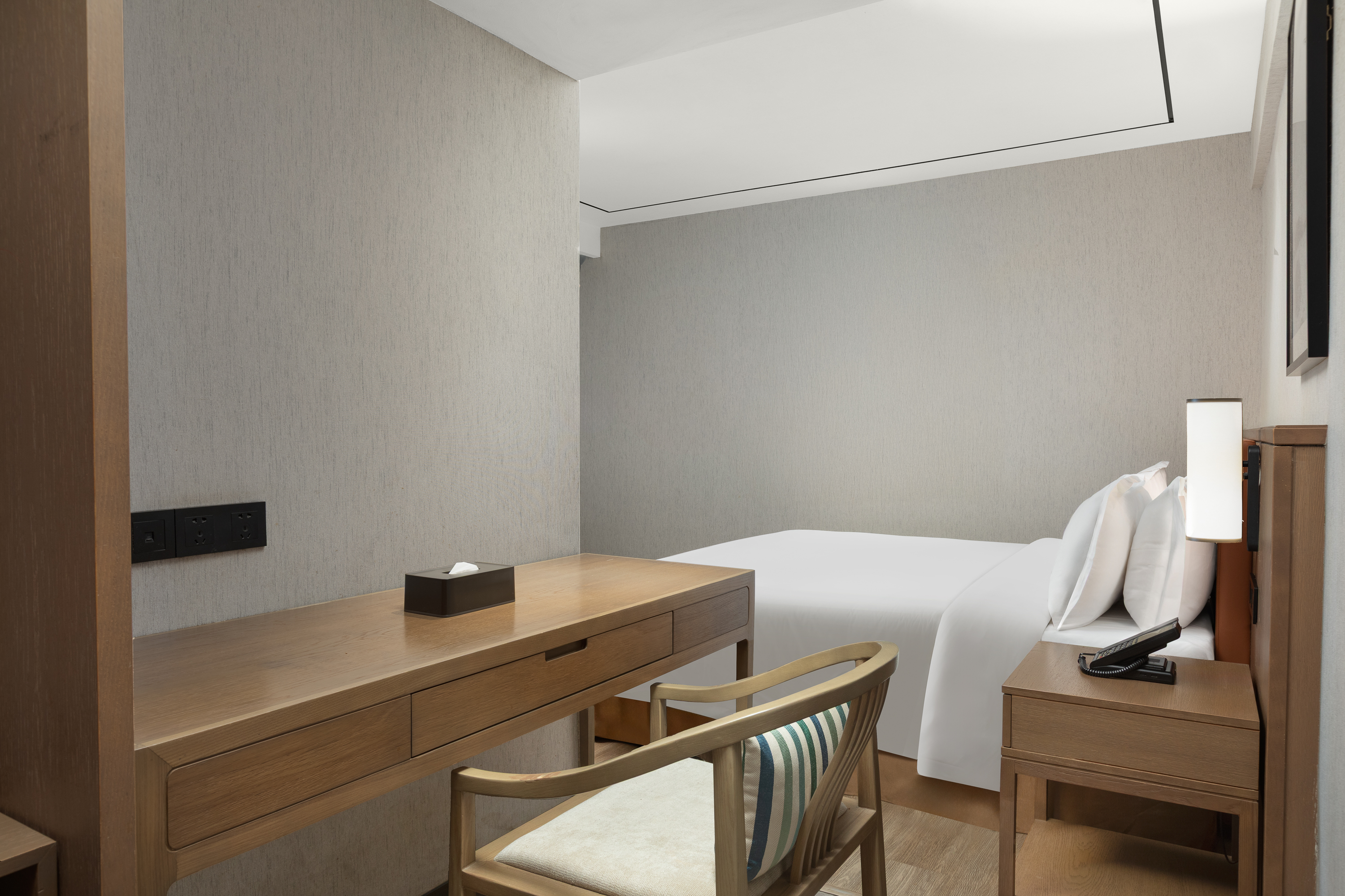 Guest room at the Days Inn by Wyndham Qinglv North Road in Zhuhai, Other than US/Canada