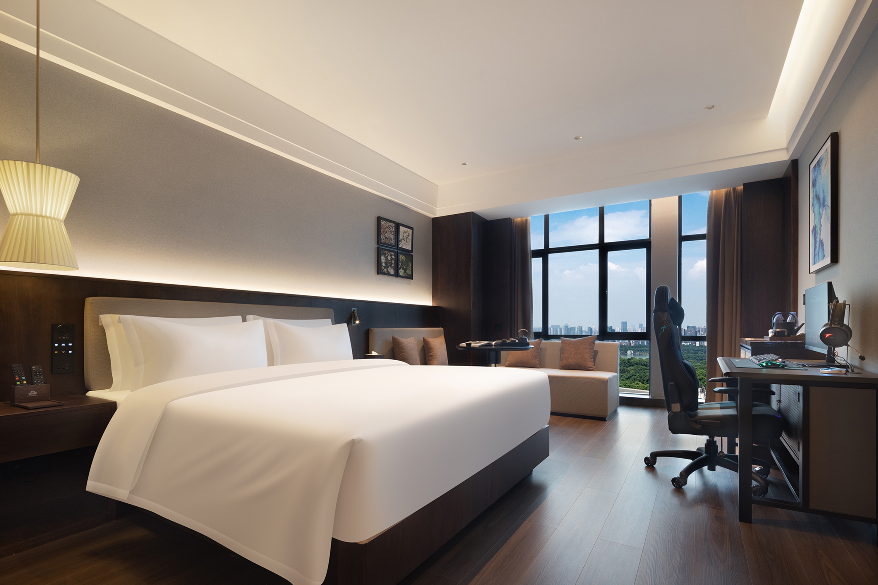 Guest room at the Days Hotel by Wyndham Zhuzhou Shifeng in Zhuzhou, Other than US/Canada