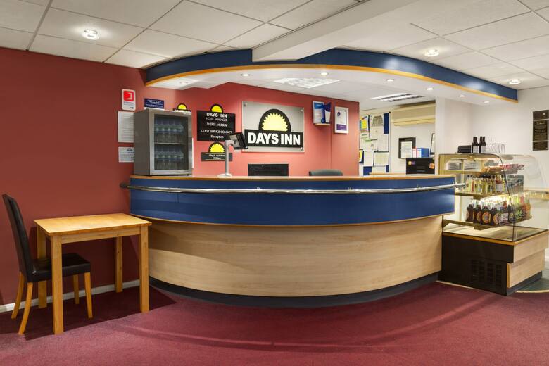 Days Inn Bristol M5 hotel lobby in Bristol, Other than US/Canada