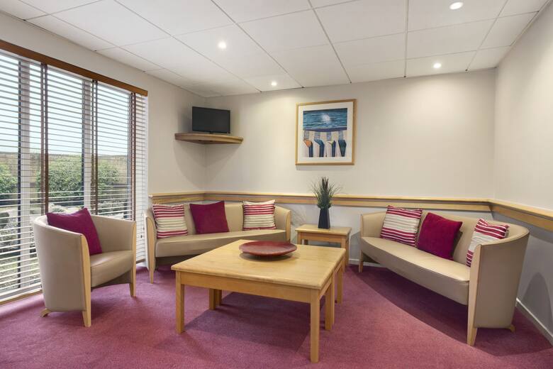Days Inn Abington M74 hotel lobby in Lanarkshire, Other than US/Canada