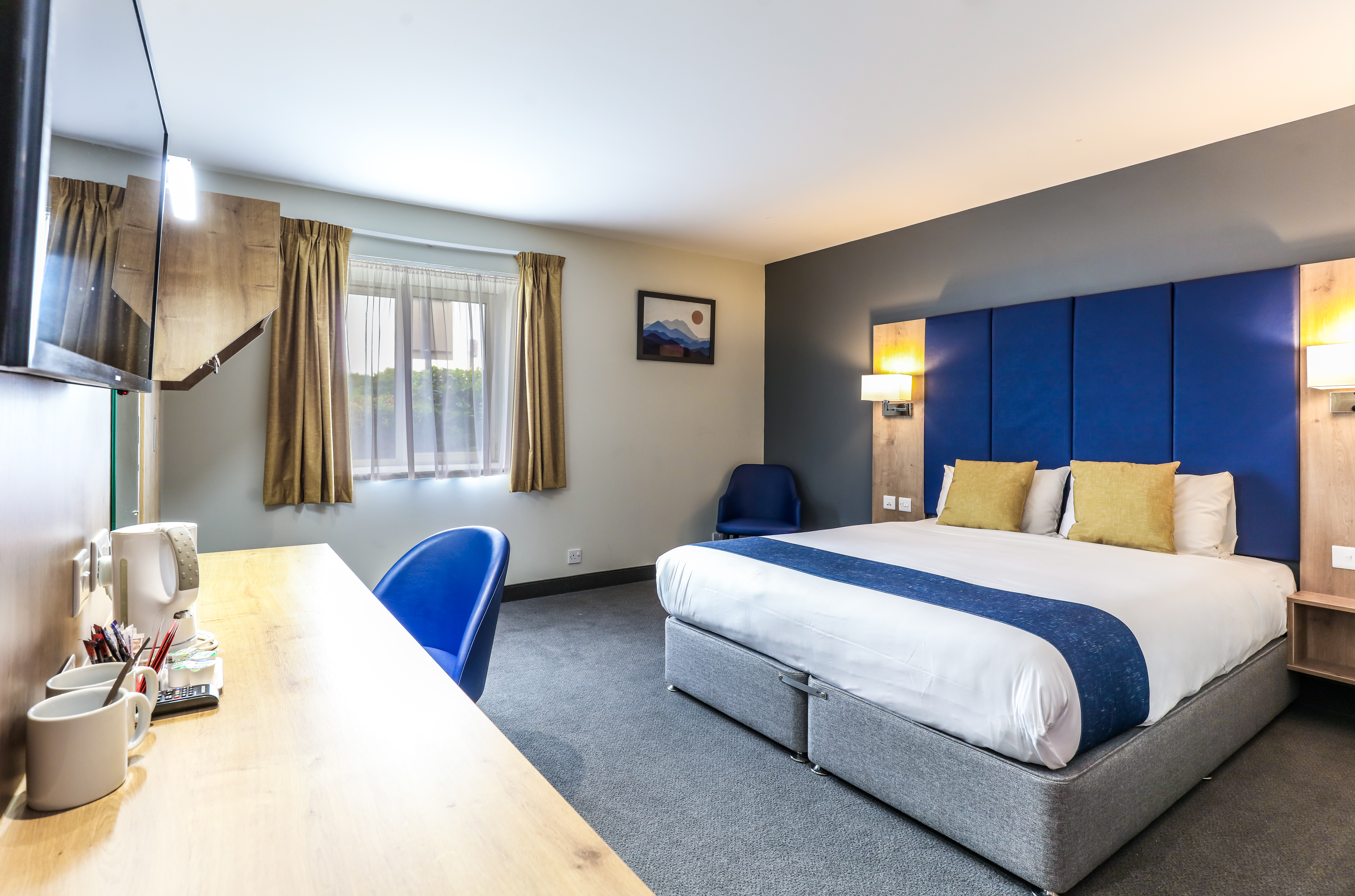 Guest room at the Days Inn by Wyndham Peterborough in Peterborough, Other than US/Canada